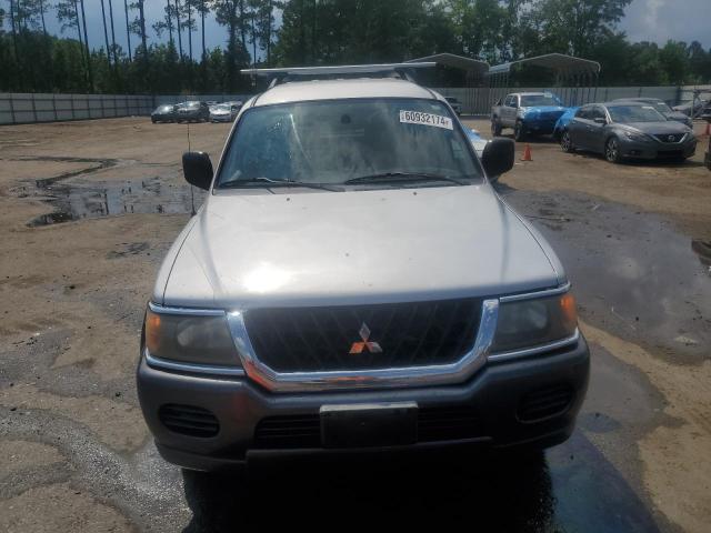 Photo 4 VIN: JA4MT31RX3J041400 - MITSUBISHI MONTERO 