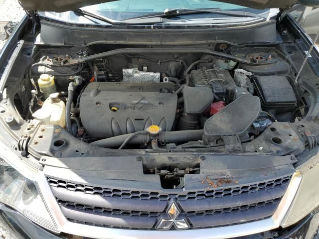 Photo 11 VIN: JA4MT31W79Z004899 - MITSUBISHI OUTLANDER 