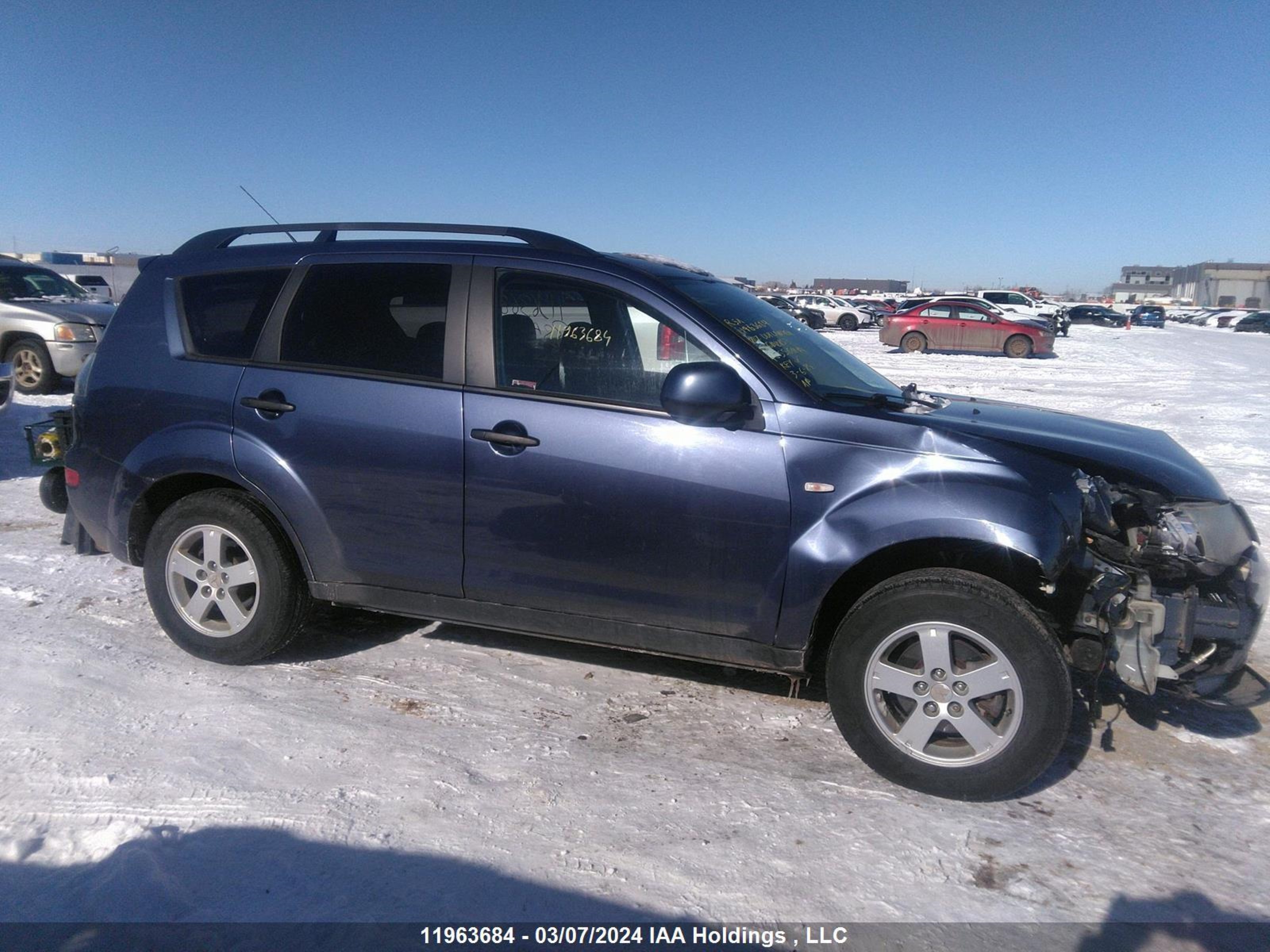 Photo 12 VIN: JA4MT31X27Z600153 - MITSUBISHI OUTLANDER 