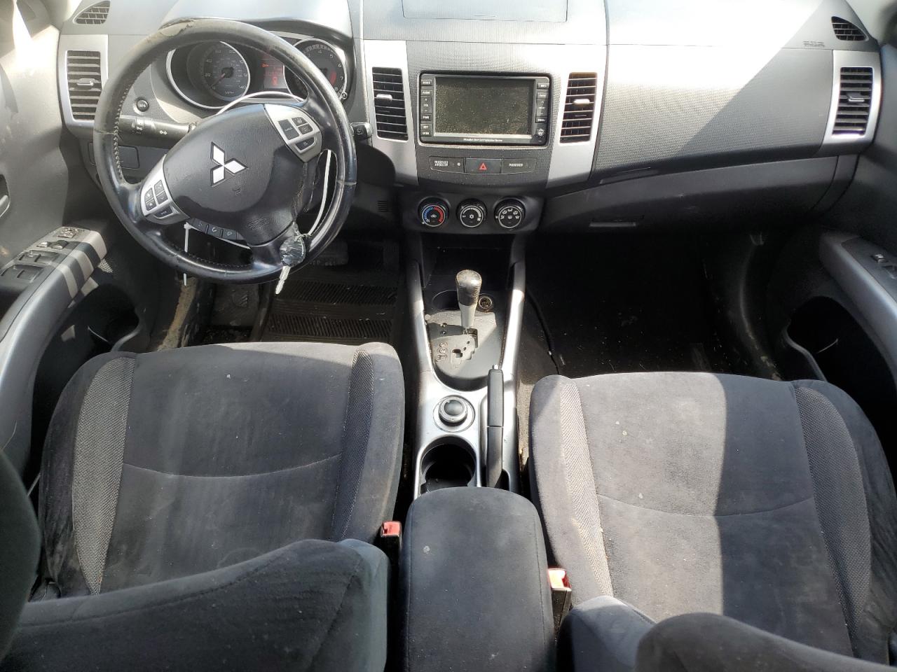 Photo 7 VIN: JA4MT31X37U007625 - MITSUBISHI OUTLANDER 