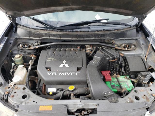 Photo 11 VIN: JA4MT31X47Z011427 - MITSUBISHI OUTLANDER 