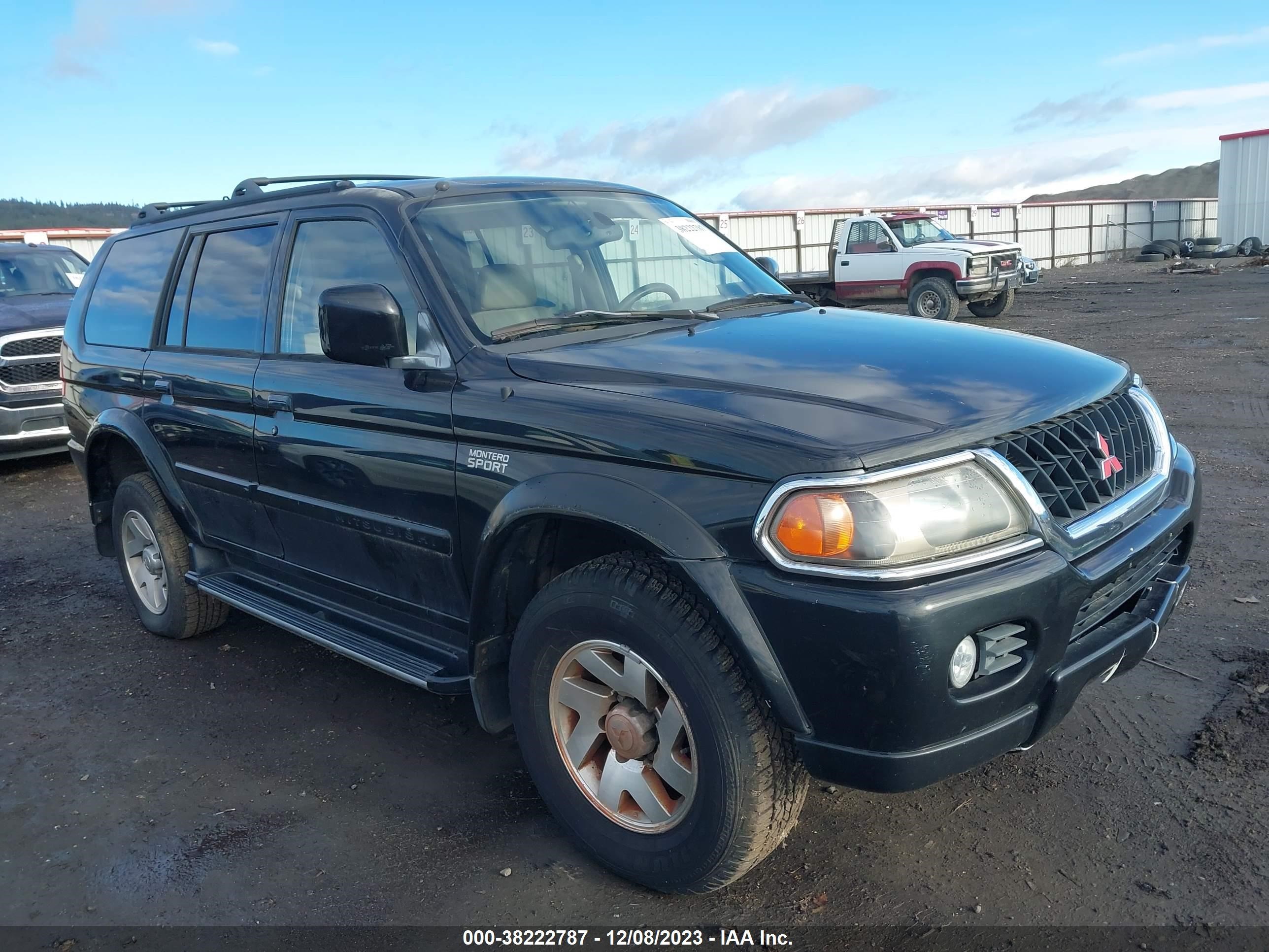 Photo 0 VIN: JA4MT41RXYP050673 - MITSUBISHI MONTERO SPORT 