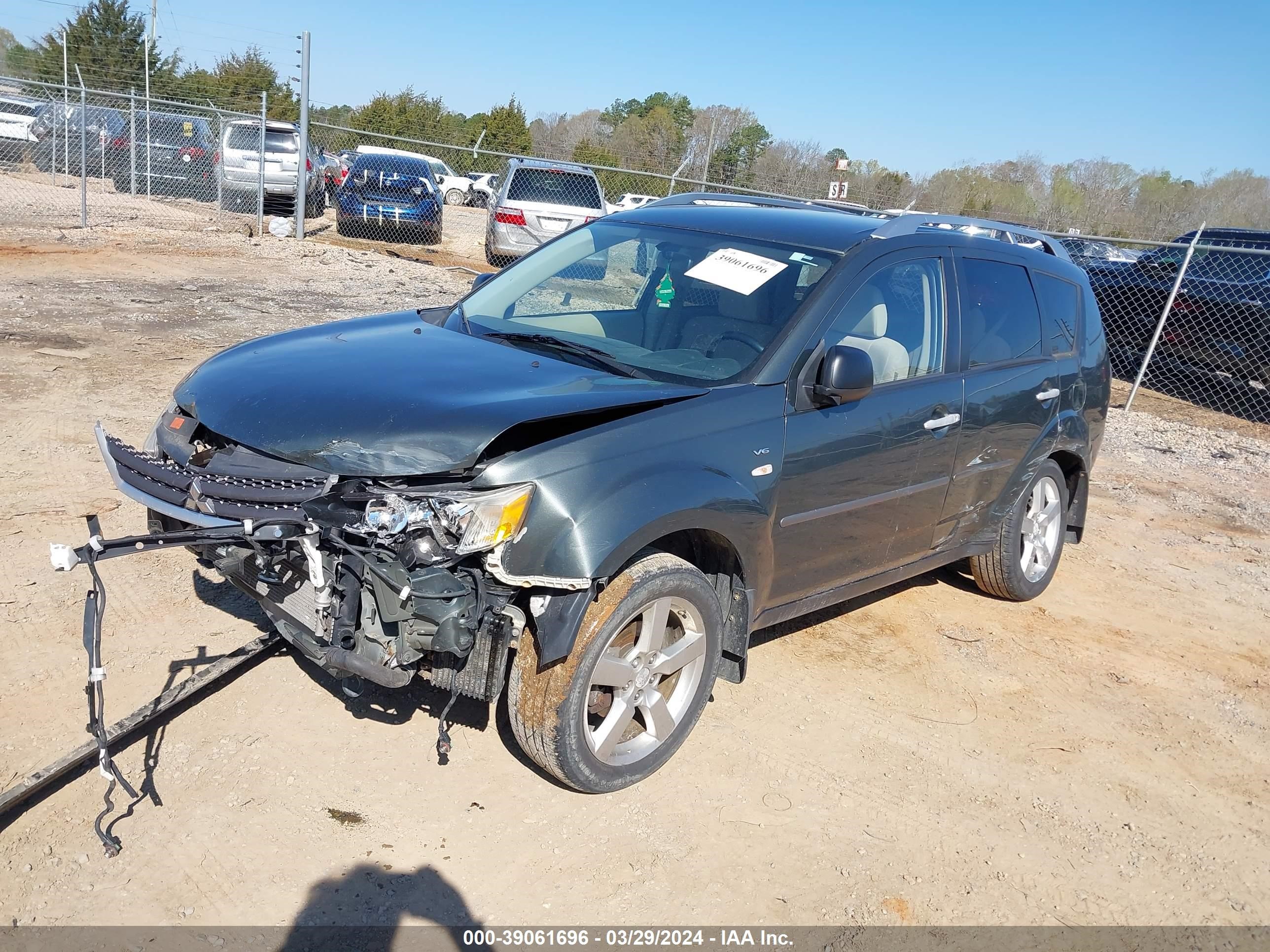 Photo 1 VIN: JA4MT41X28Z008288 - MITSUBISHI OUTLANDER 