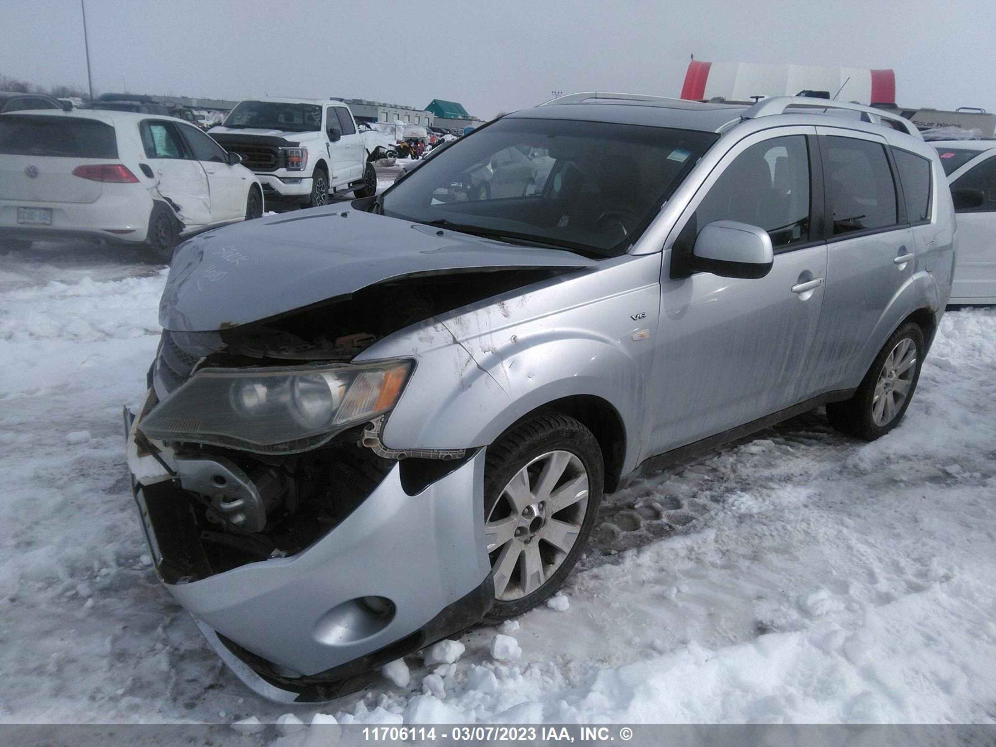 Photo 1 VIN: JA4MT41X88Z604280 - MITSUBISHI OUTLANDER 