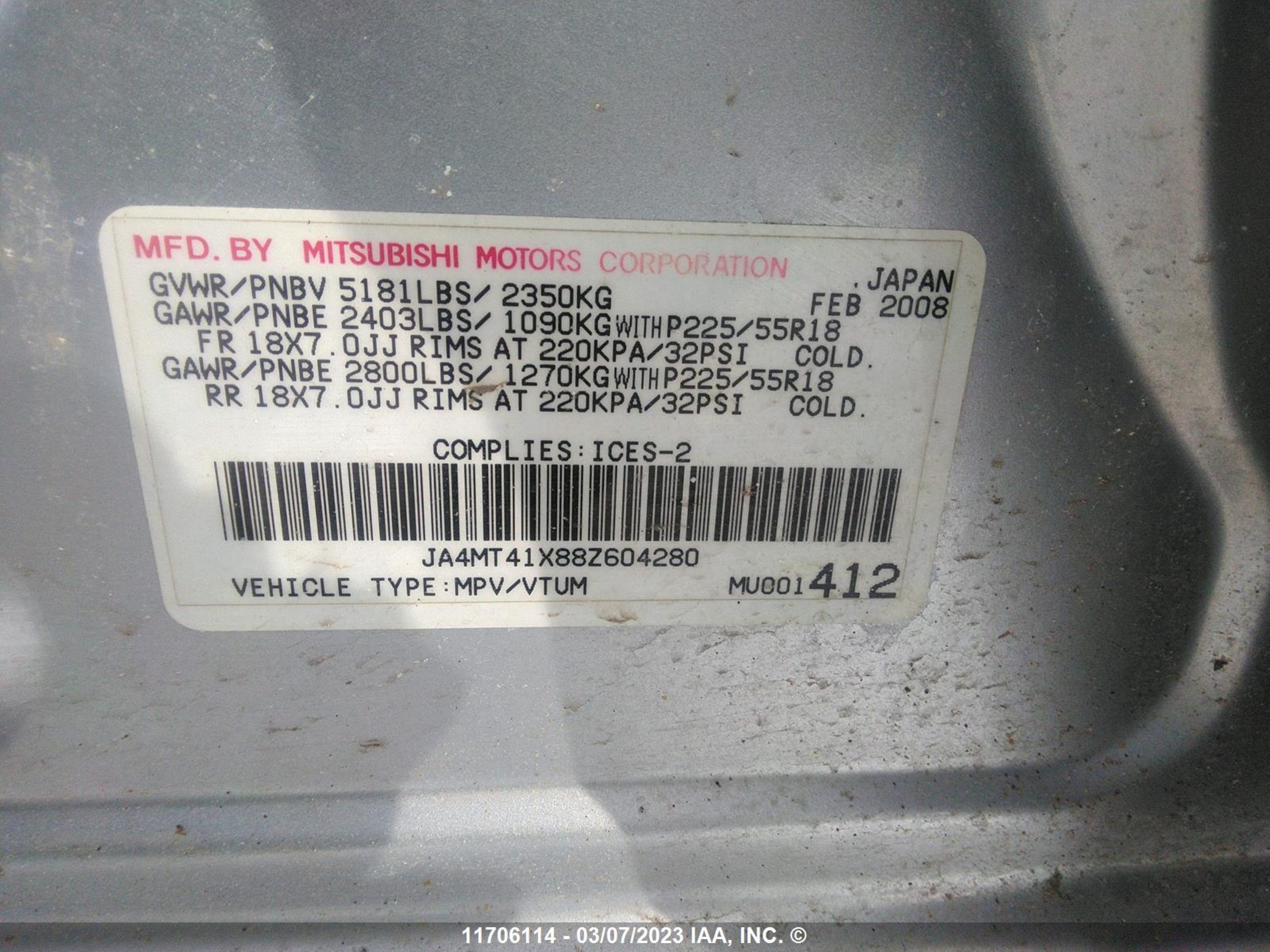 Photo 8 VIN: JA4MT41X88Z604280 - MITSUBISHI OUTLANDER 