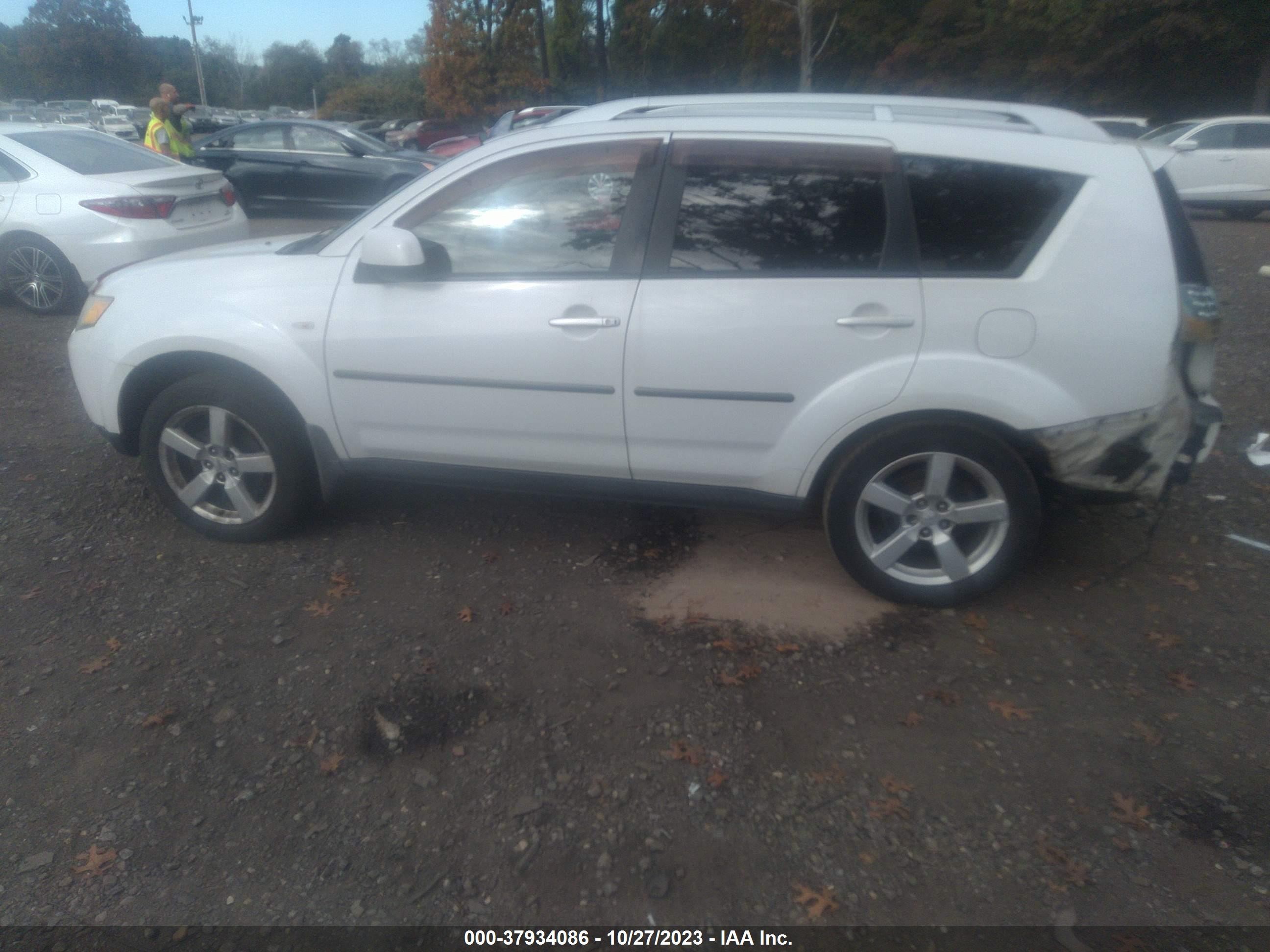 Photo 13 VIN: JA4MT41X97Z009775 - MITSUBISHI OUTLANDER 