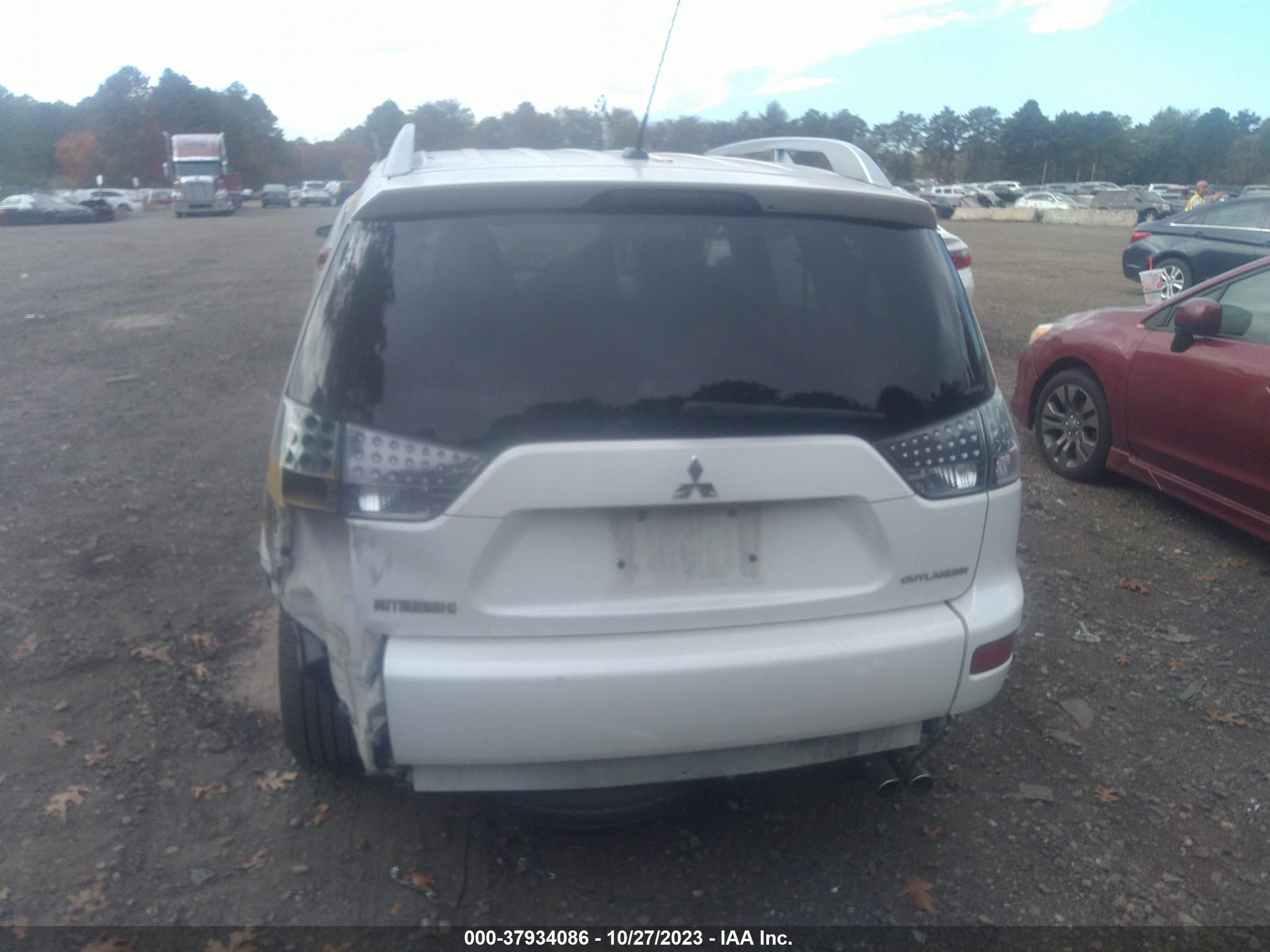 Photo 15 VIN: JA4MT41X97Z009775 - MITSUBISHI OUTLANDER 