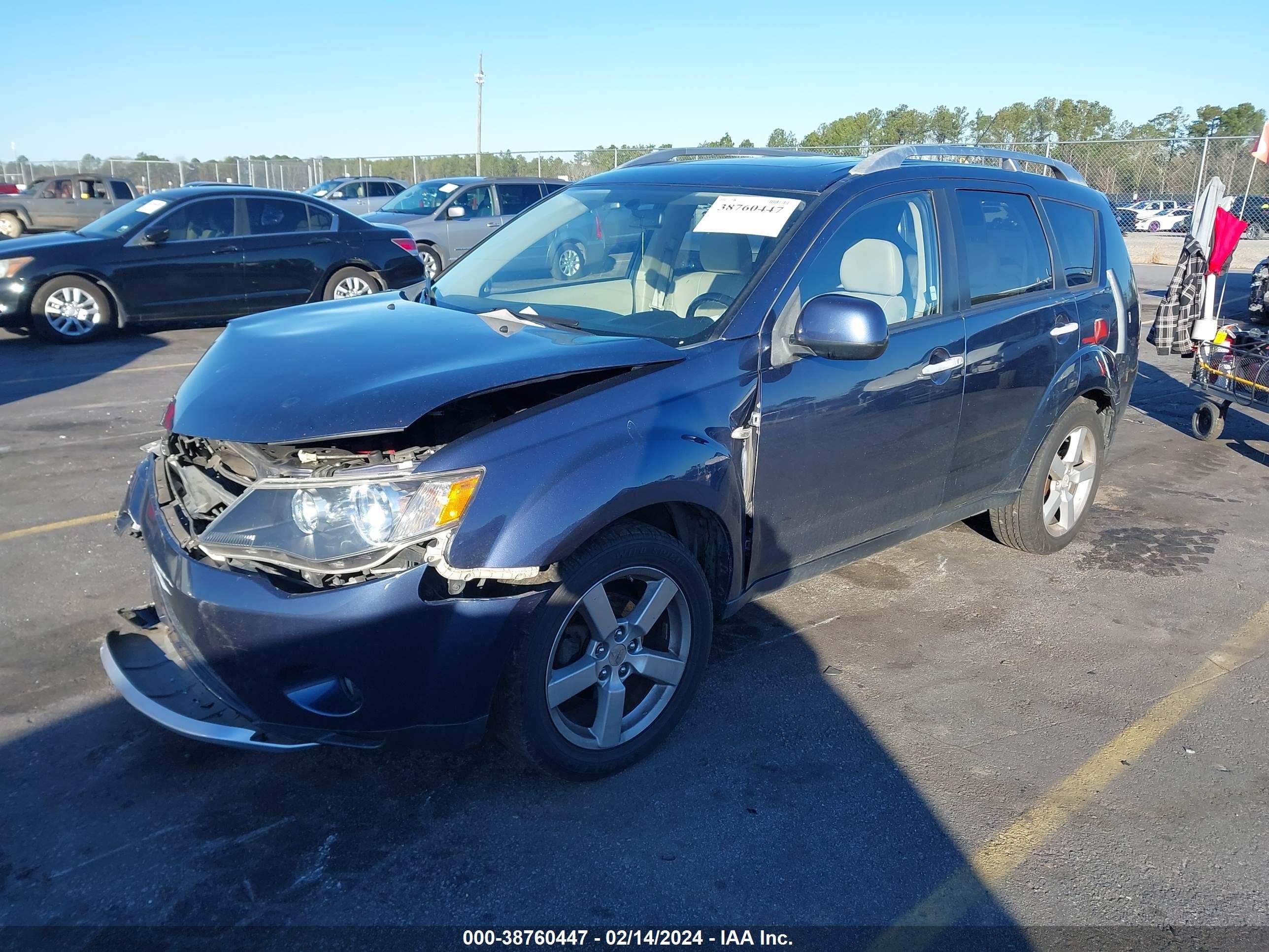 Photo 1 VIN: JA4MT41XX7U011189 - MITSUBISHI OUTLANDER 