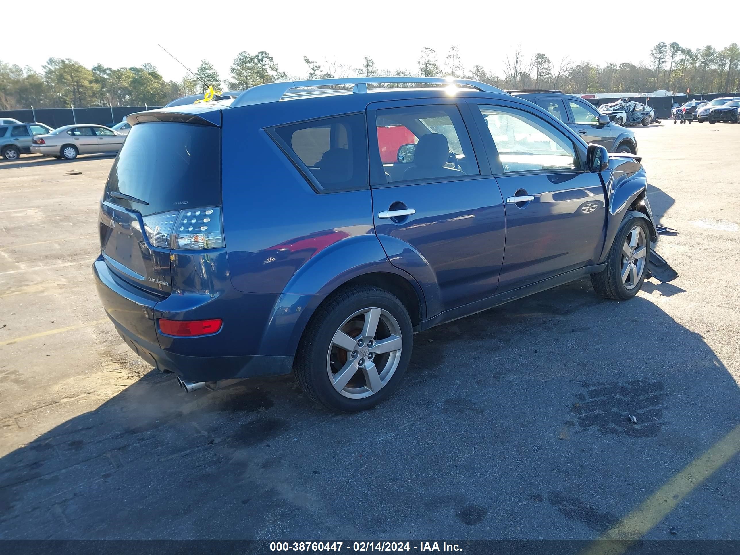 Photo 3 VIN: JA4MT41XX7U011189 - MITSUBISHI OUTLANDER 