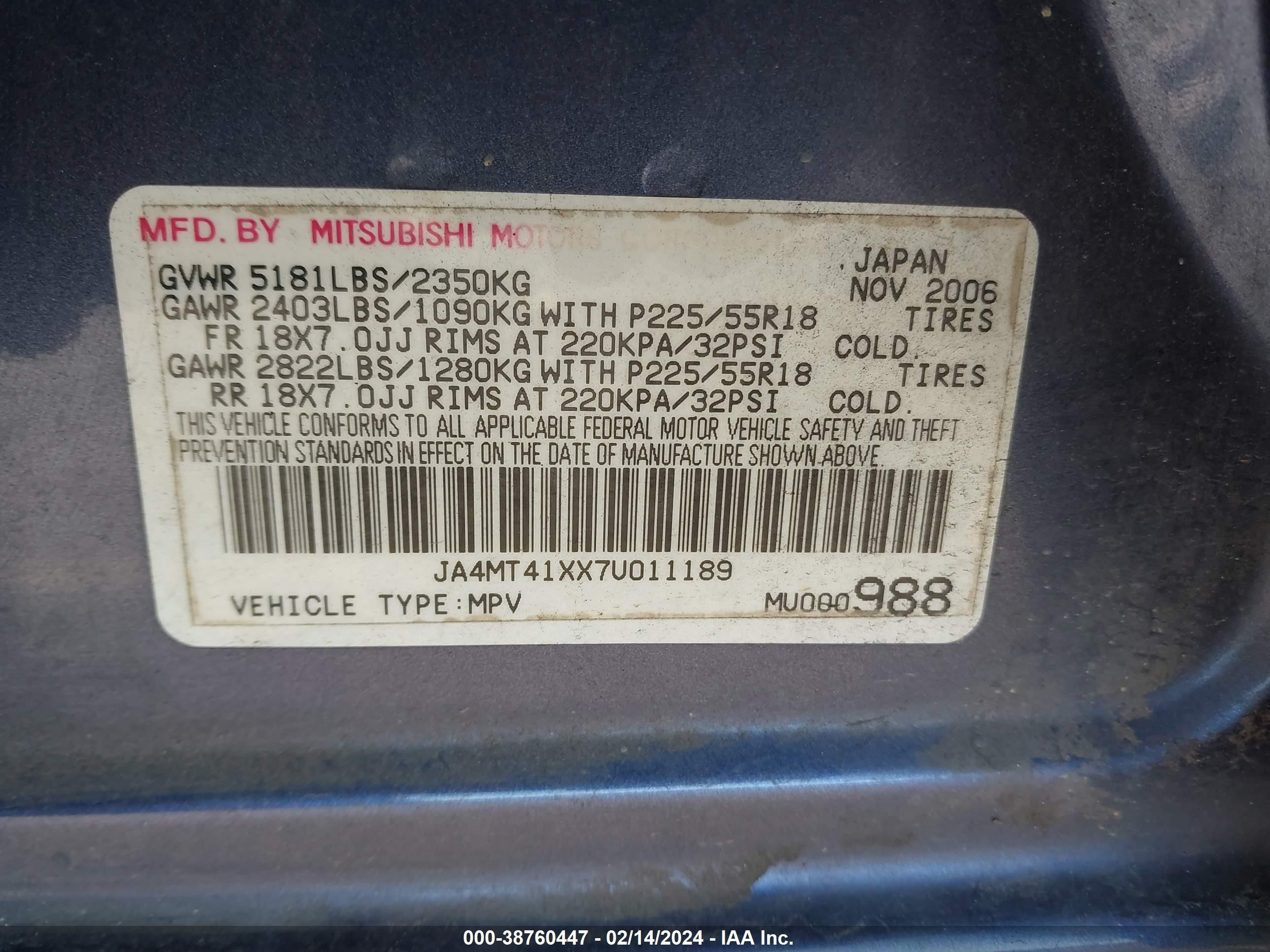 Photo 8 VIN: JA4MT41XX7U011189 - MITSUBISHI OUTLANDER 