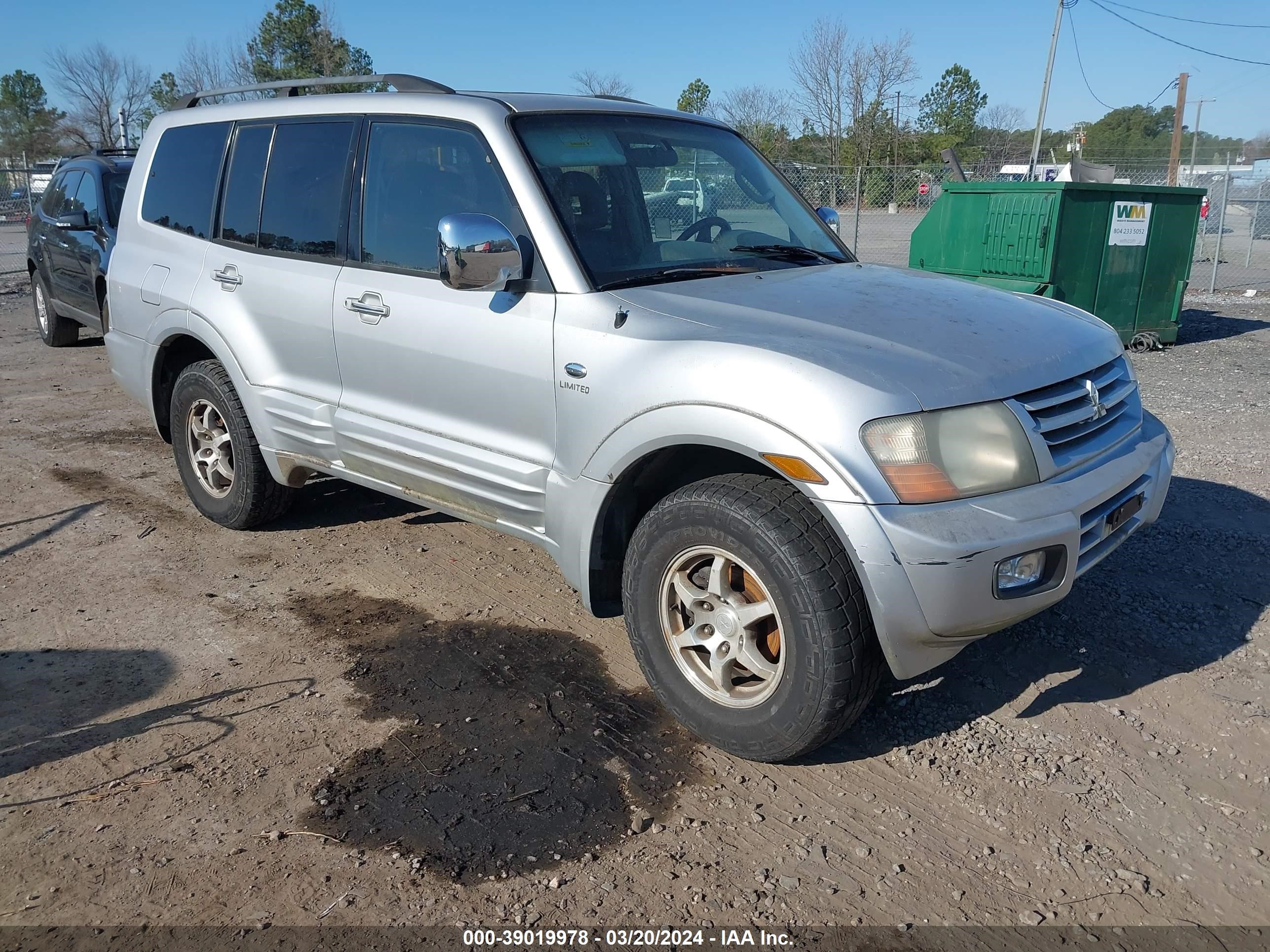 Photo 0 VIN: JA4MW51R02J011579 - MITSUBISHI MONTERO 