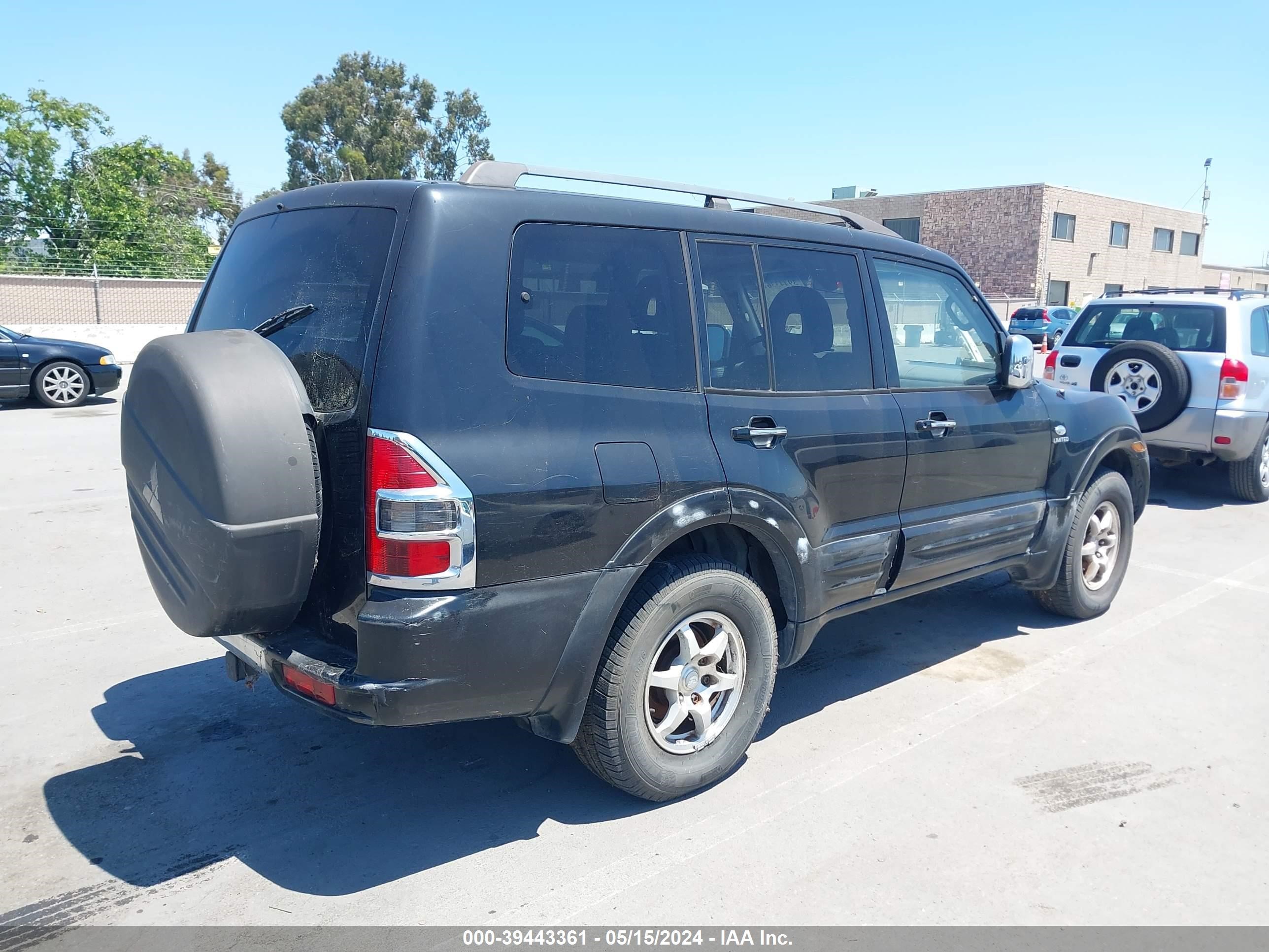 Photo 3 VIN: JA4MW51R11J013467 - MITSUBISHI MONTERO 