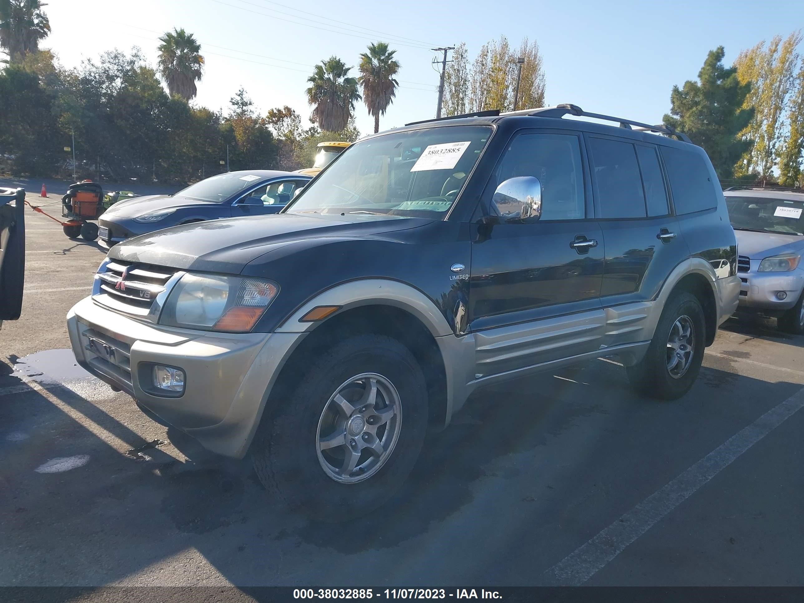 Photo 1 VIN: JA4MW51R11J022282 - MITSUBISHI MONTERO 