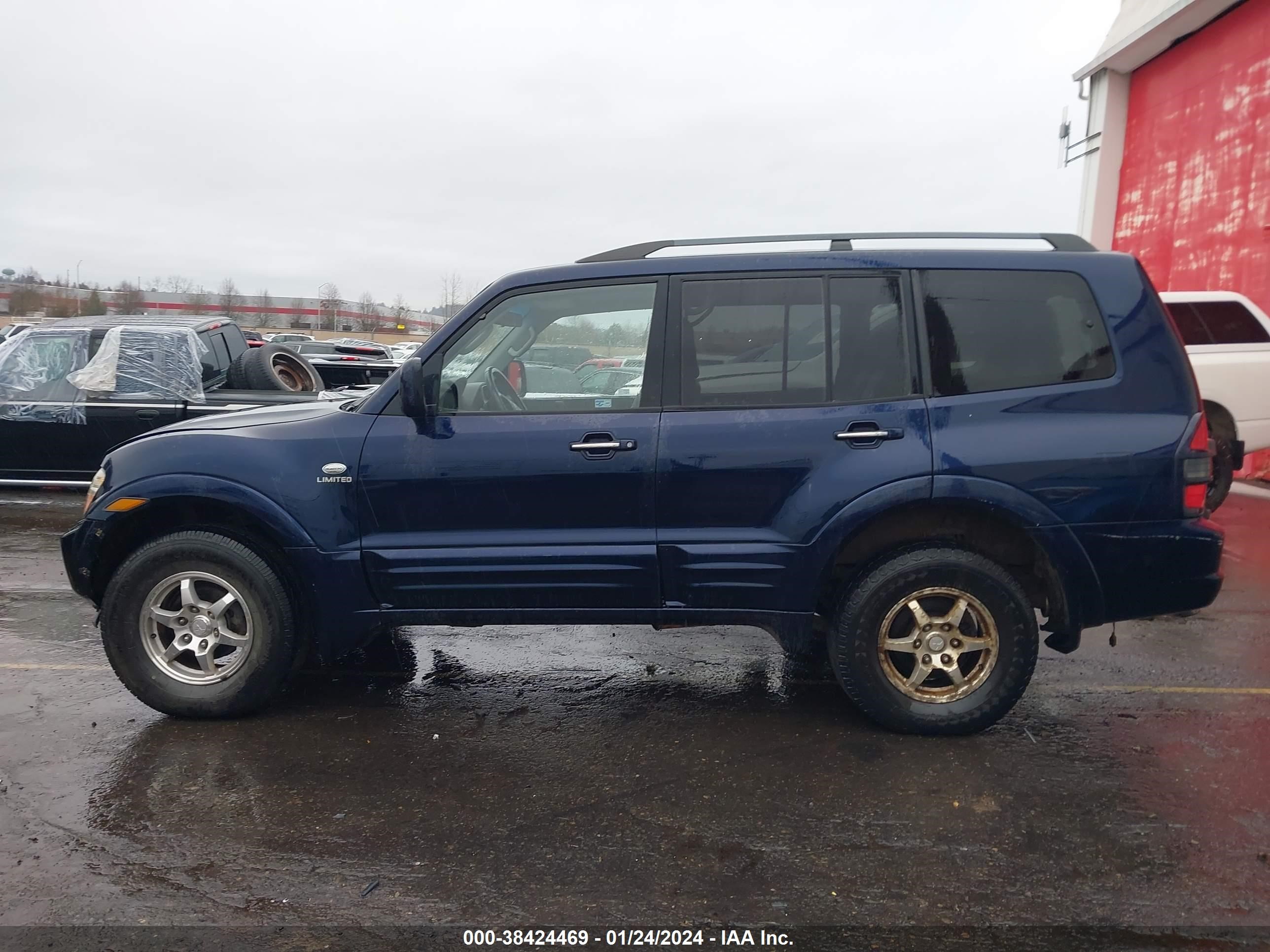 Photo 13 VIN: JA4MW51R42J062924 - MITSUBISHI MONTERO 