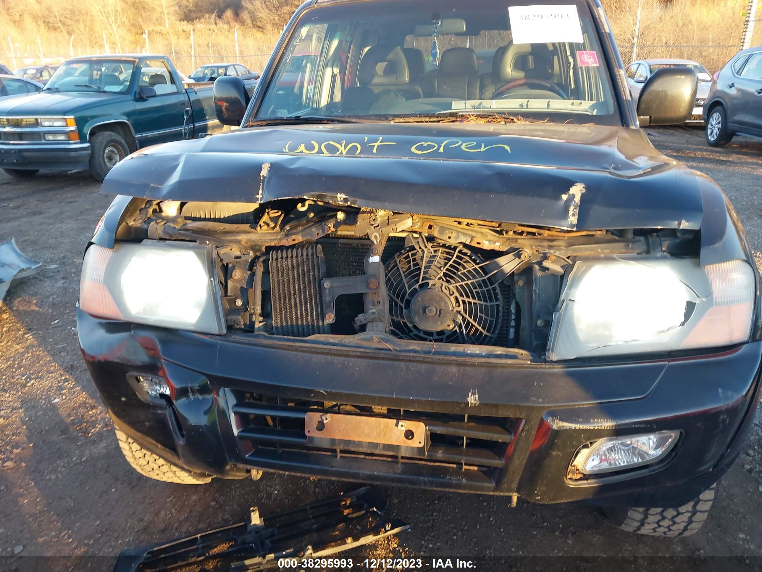 Photo 5 VIN: JA4MW51R82J005299 - MITSUBISHI MONTERO 