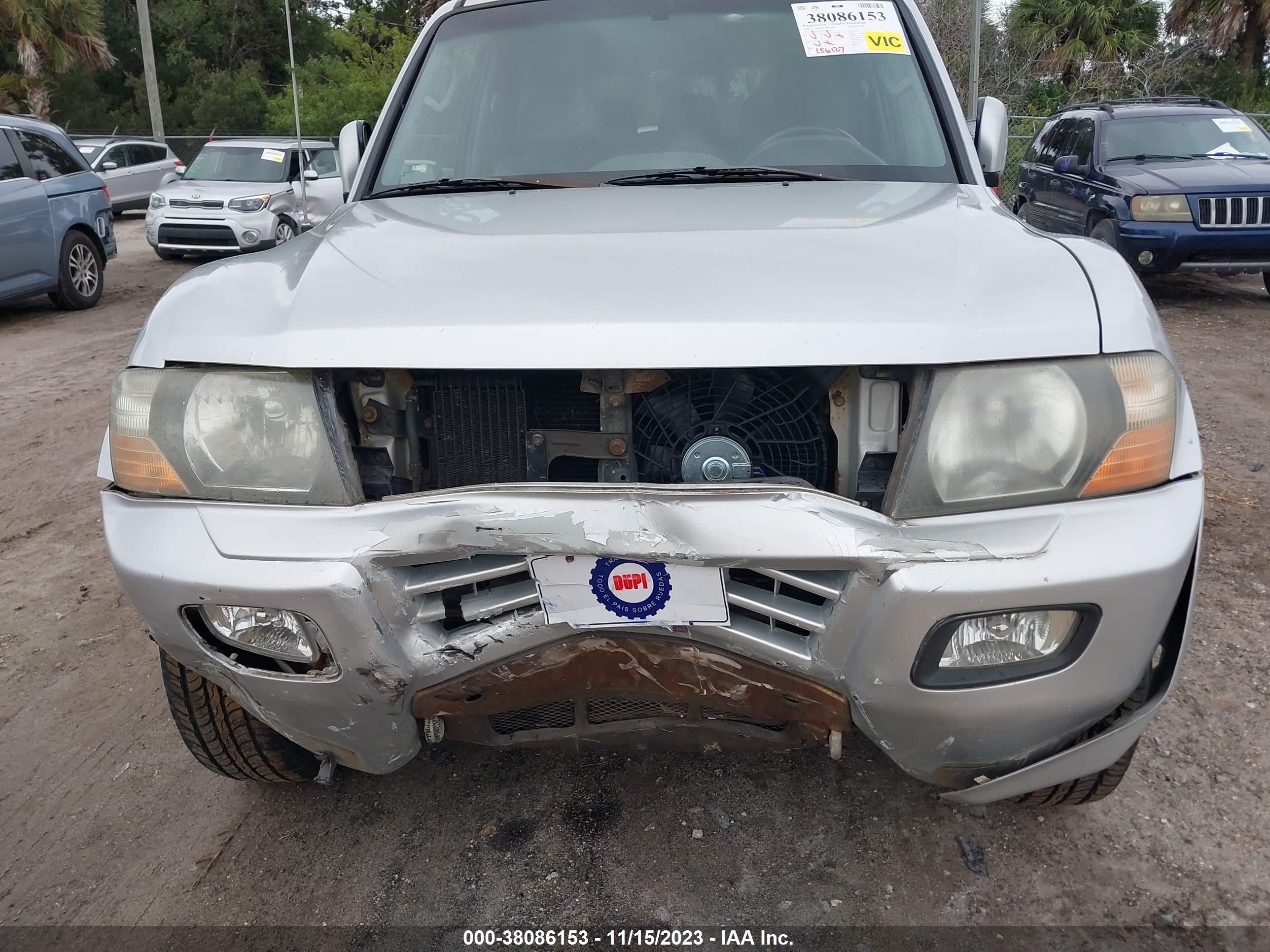 Photo 5 VIN: JA4MW51R82J026380 - MITSUBISHI MONTERO 