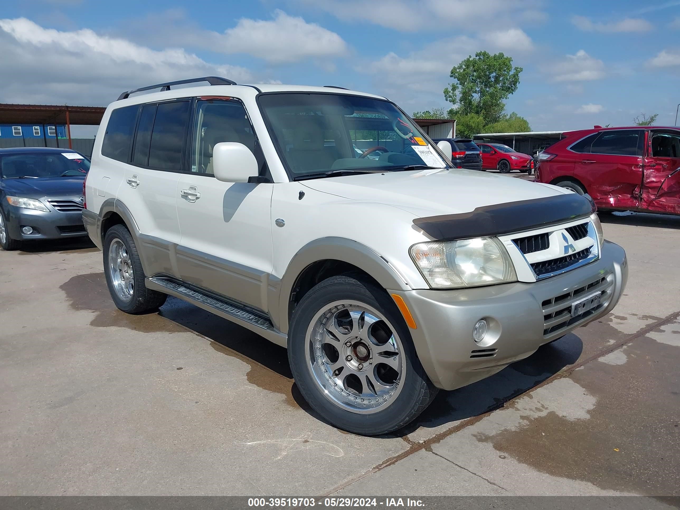 Photo 0 VIN: JA4MW51S65J000982 - MITSUBISHI MONTERO 