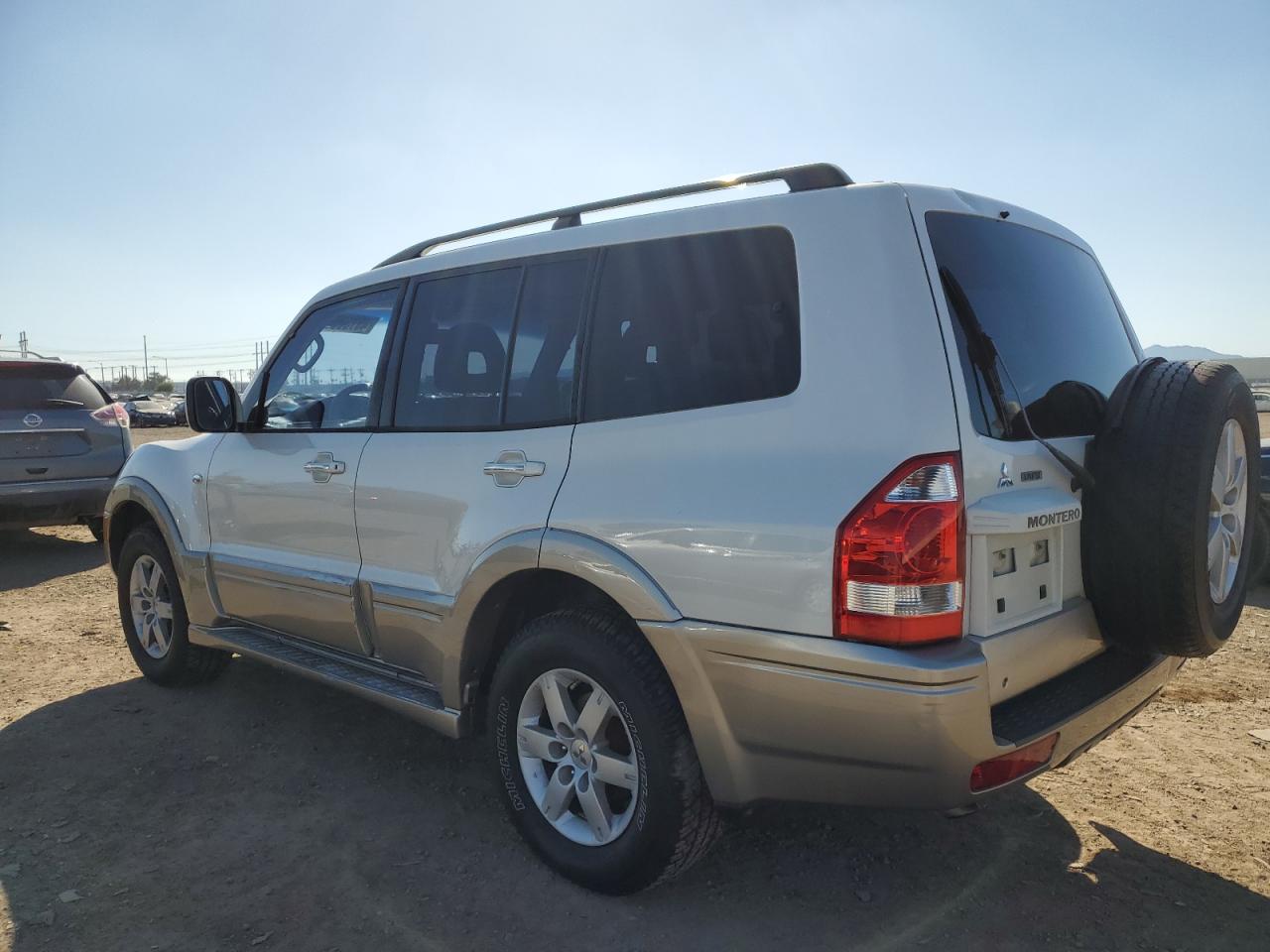 Photo 1 VIN: JA4MW51SX6J003398 - MITSUBISHI MONTERO LI 