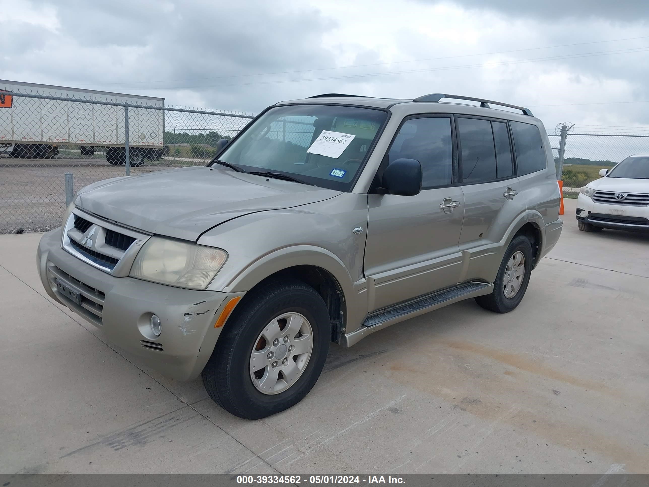 Photo 1 VIN: JA4NW51S13J017383 - MITSUBISHI MONTERO 