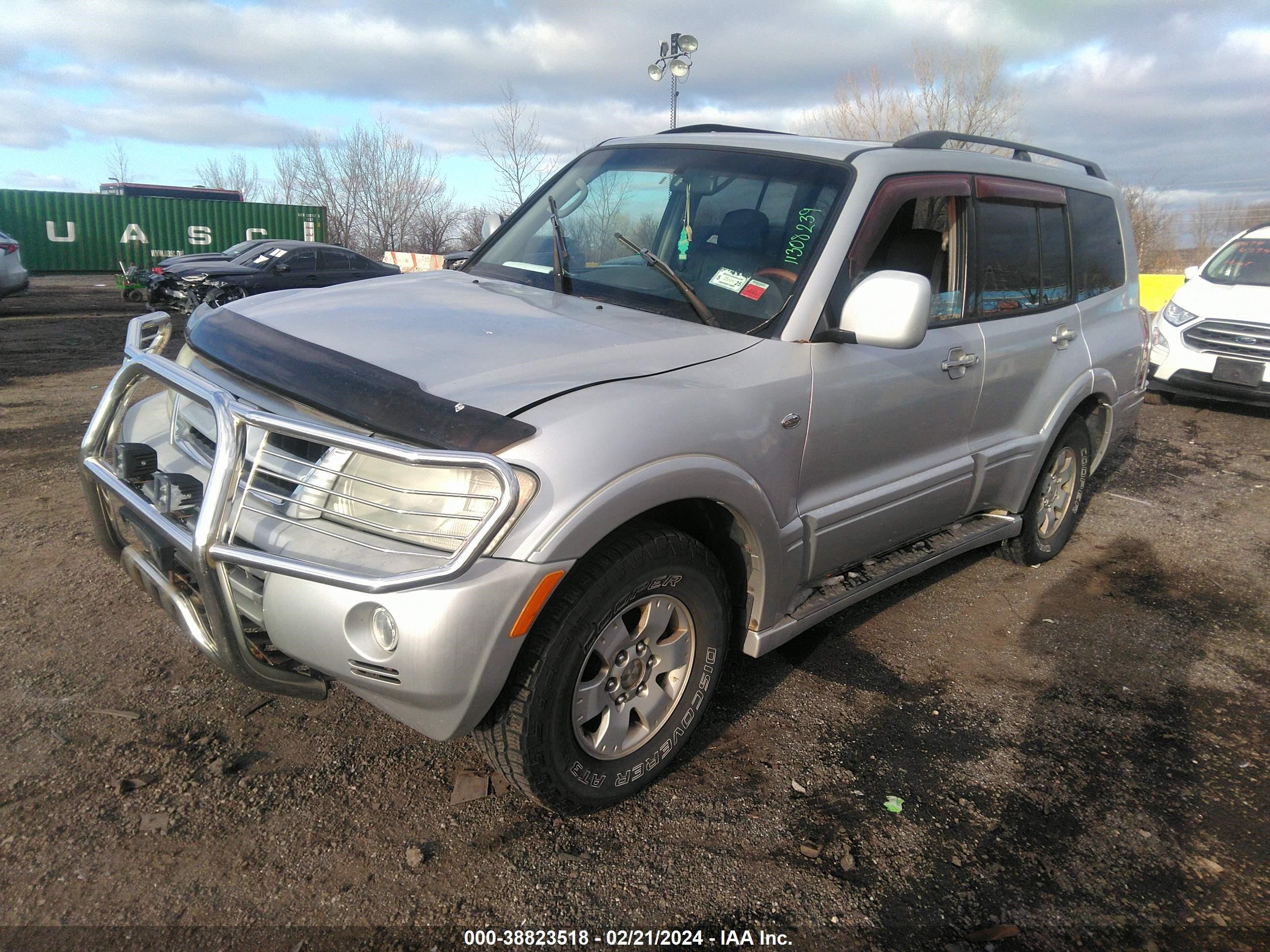 Photo 1 VIN: JA4NW51S53J028306 - MITSUBISHI MONTERO 