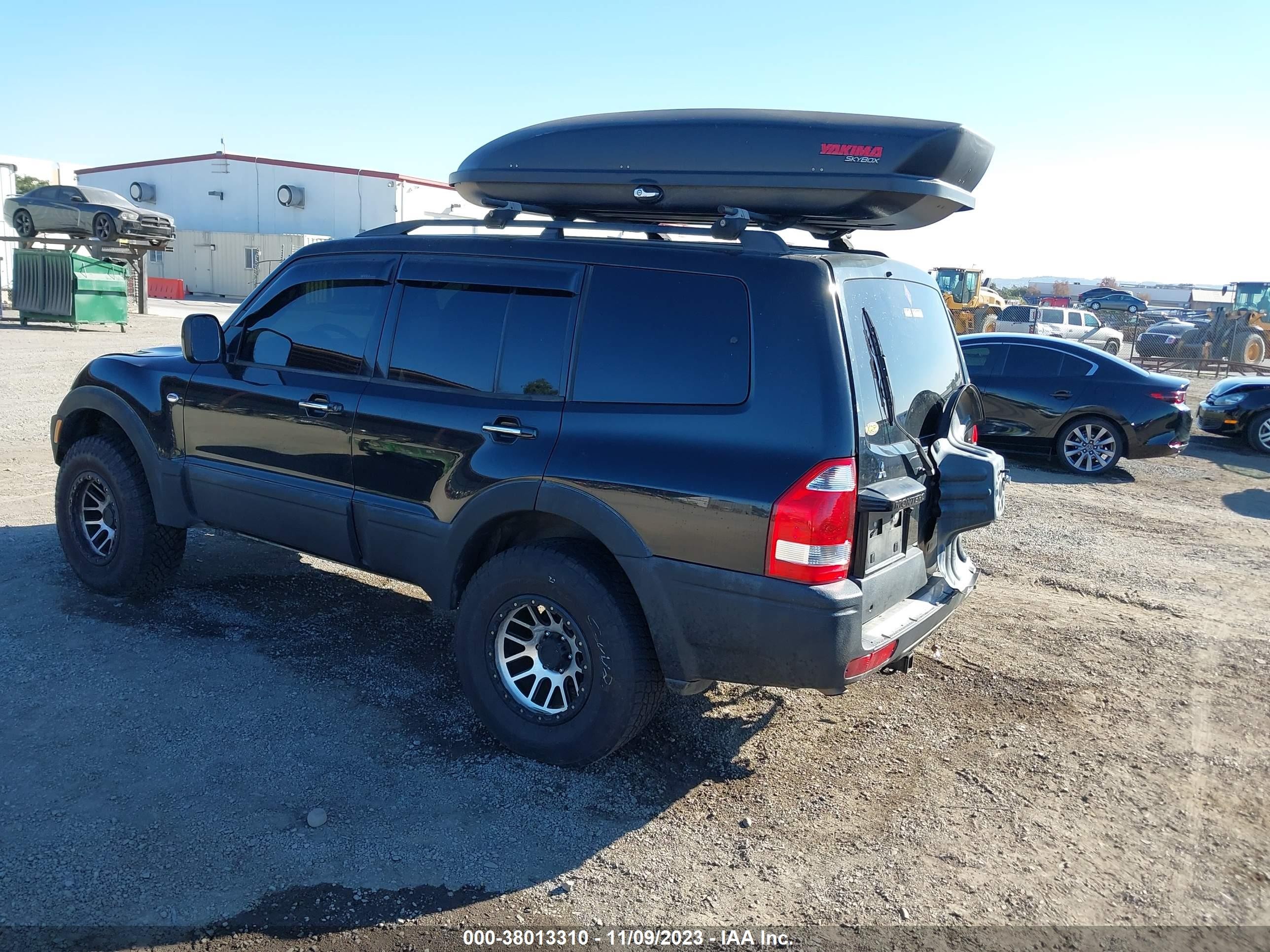 Photo 2 VIN: JA4NW51S93J050342 - MITSUBISHI MONTERO 