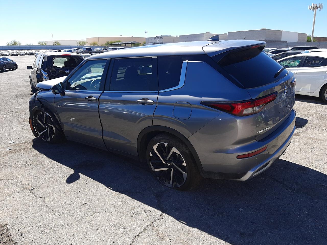 Photo 1 VIN: JA4T5UA92PZ058498 - MITSUBISHI OUTLANDER 