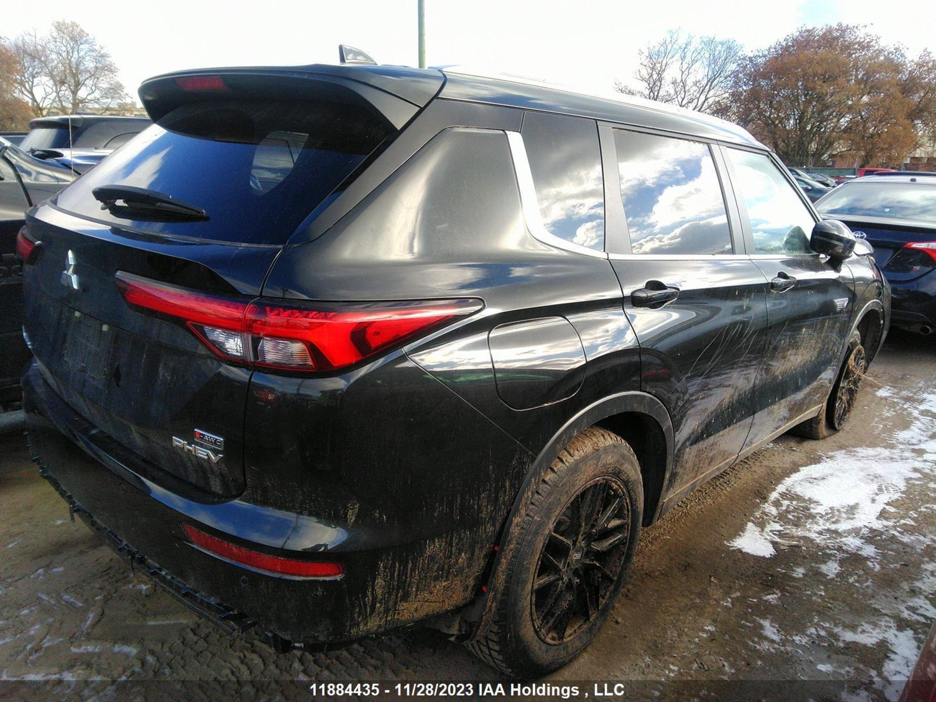 Photo 3 VIN: JA4T5UA95PZ621768 - MITSUBISHI OUTLANDER 