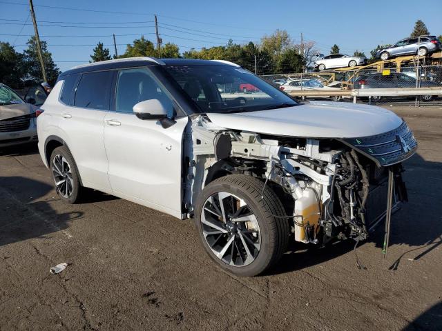 Photo 3 VIN: JA4T5VA92PZ016807 - MITSUBISHI OUTLANDER 