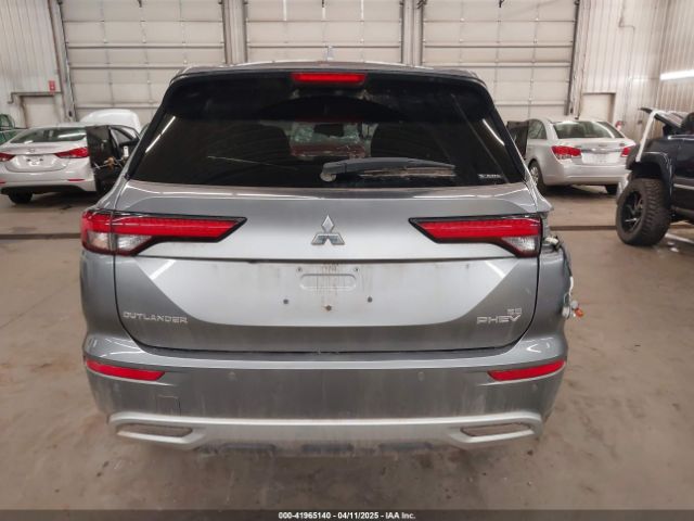 Photo 16 VIN: JA4T5VA94RZ047432 - MITSUBISHI OUTLANDER 