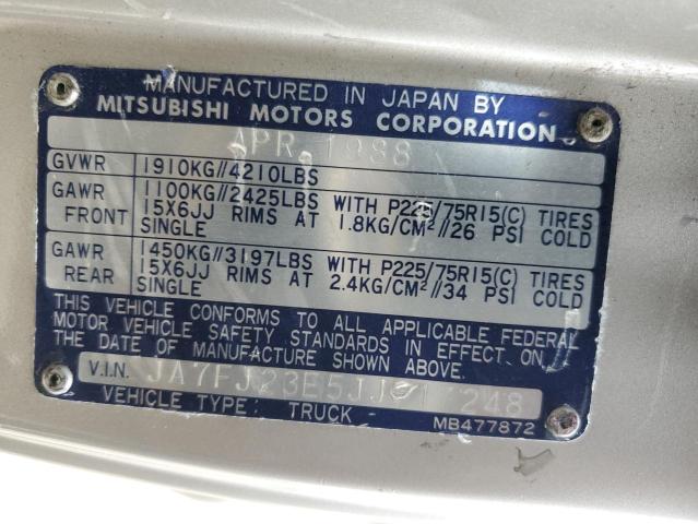 Photo 11 VIN: JA7FJ23E5JJ017248 - MITSUBISHI MONTERO 