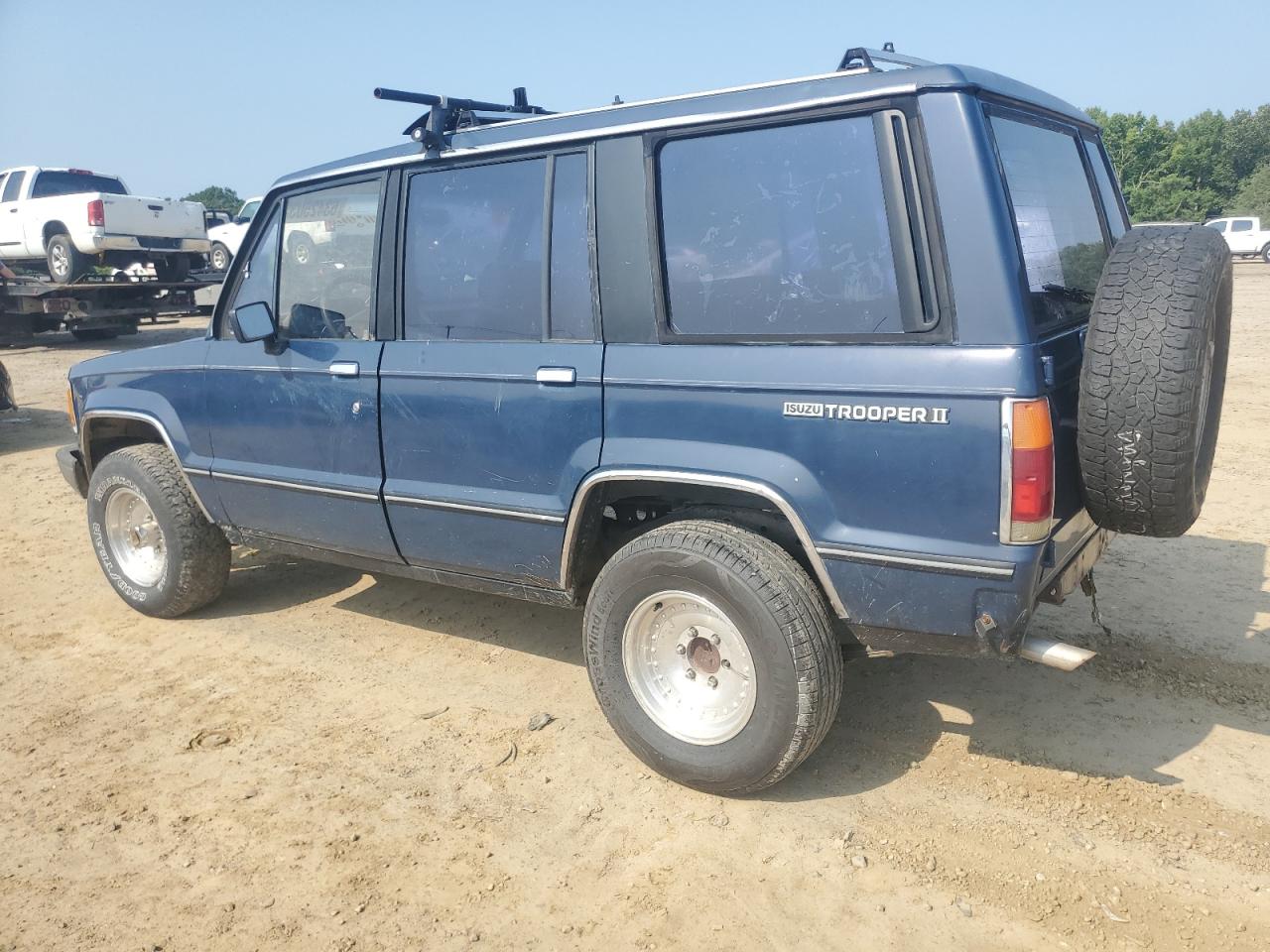 Photo 1 VIN: JAACH18E4J7813160 - ISUZU TROOPER 