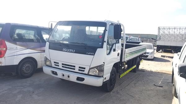 Photo 6 VIN: JAAKP34G077P06374 - ISUZU NPR 