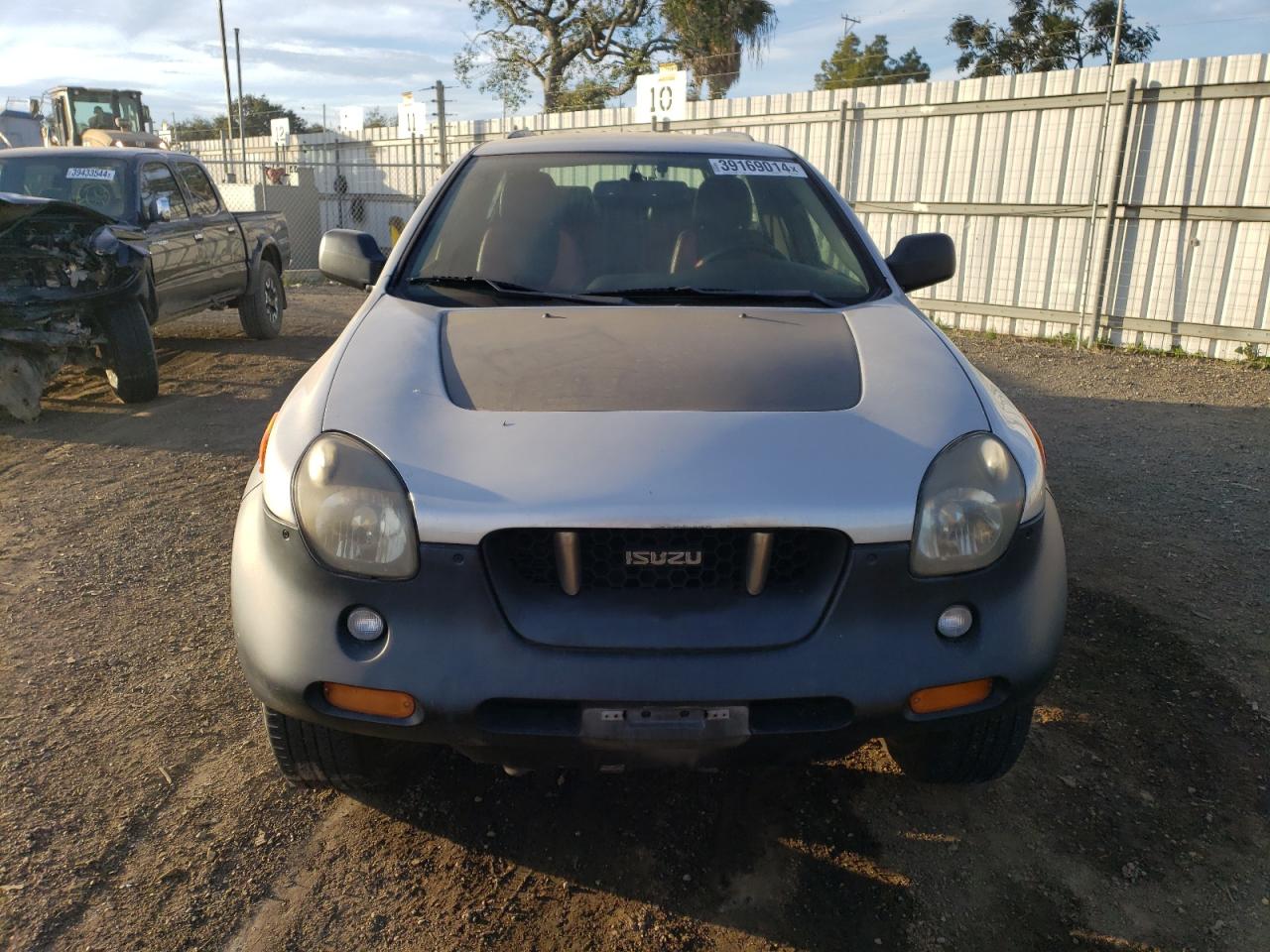 Photo 4 VIN: JACCN57X2X7990390 - ISUZU VEHICROSS 