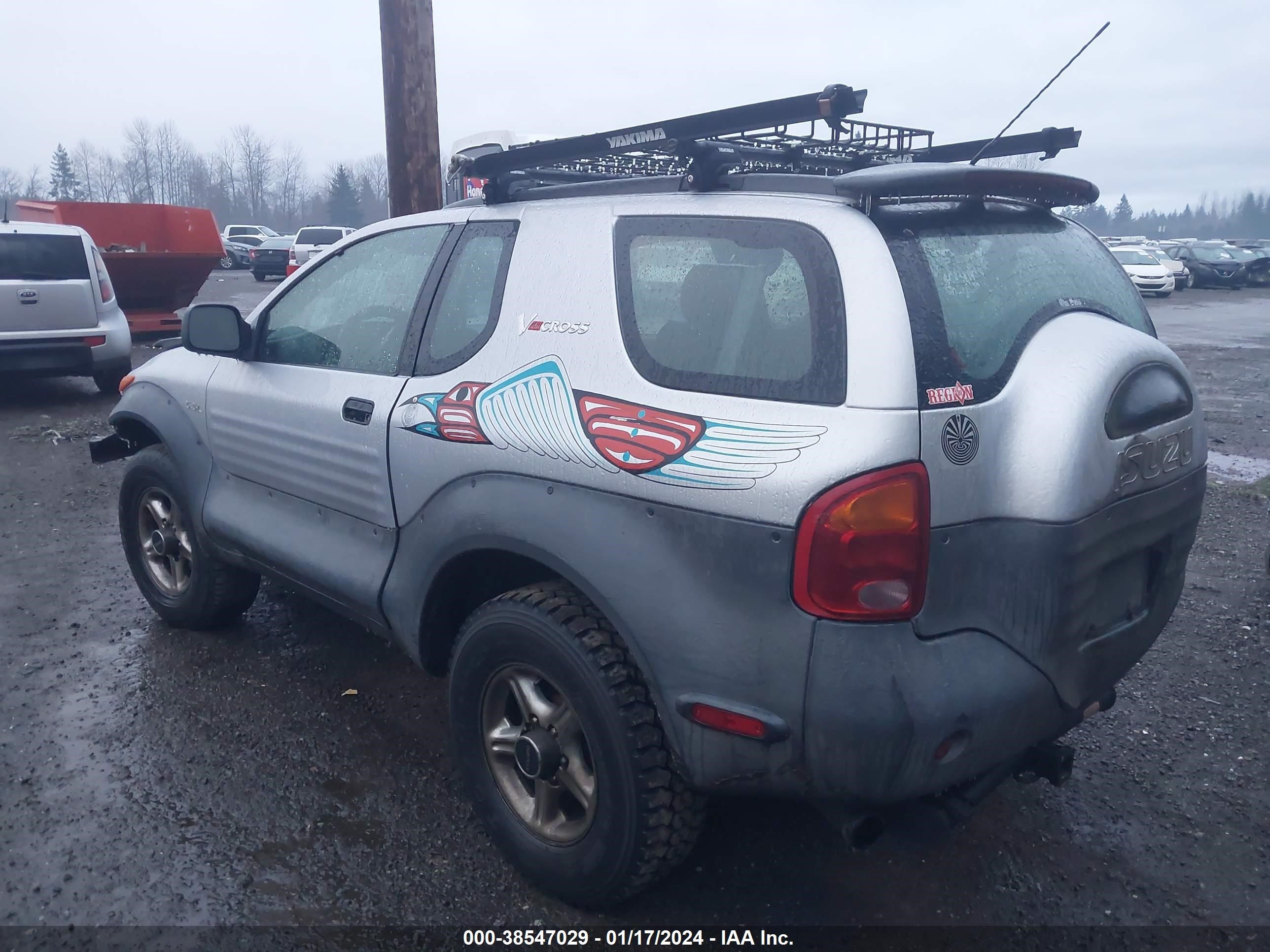 Photo 2 VIN: JACCN57X6X7990618 - ISUZU VEHICROSS 