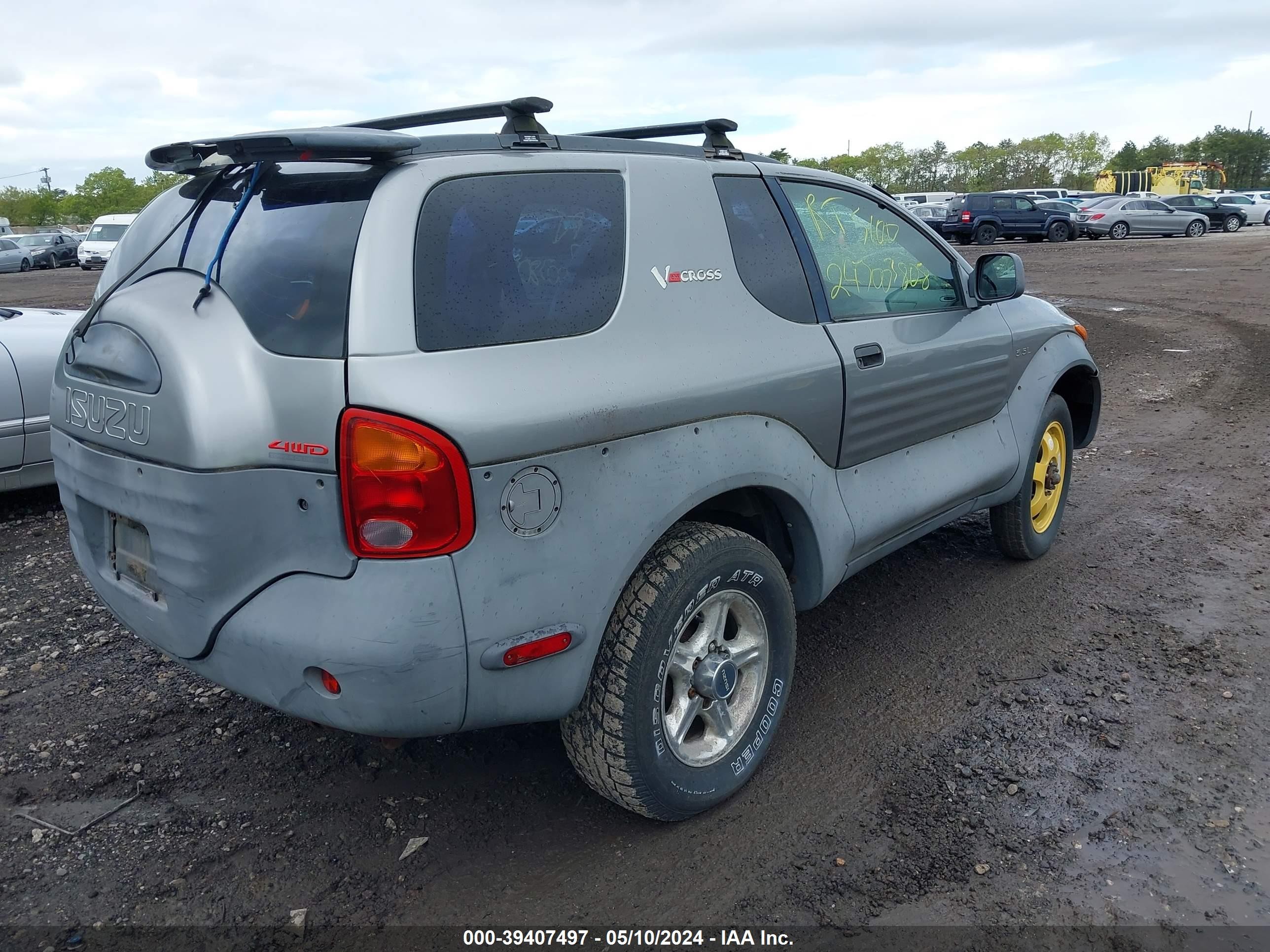 Photo 3 VIN: JACCN57X8Y7D00369 - ISUZU VEHICROSS 