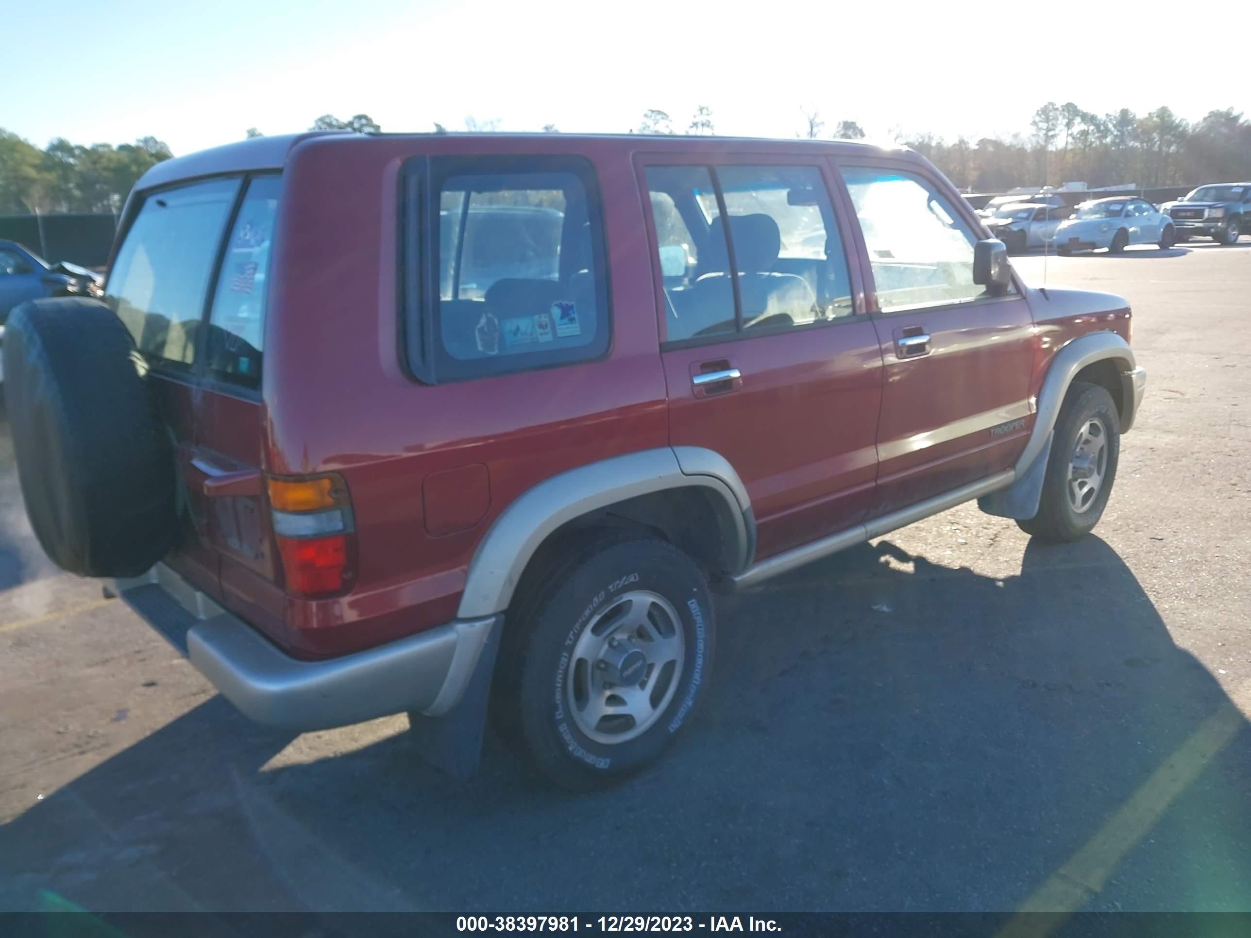 Photo 3 VIN: JACDJ58V2V7901881 - ISUZU TROOPER 