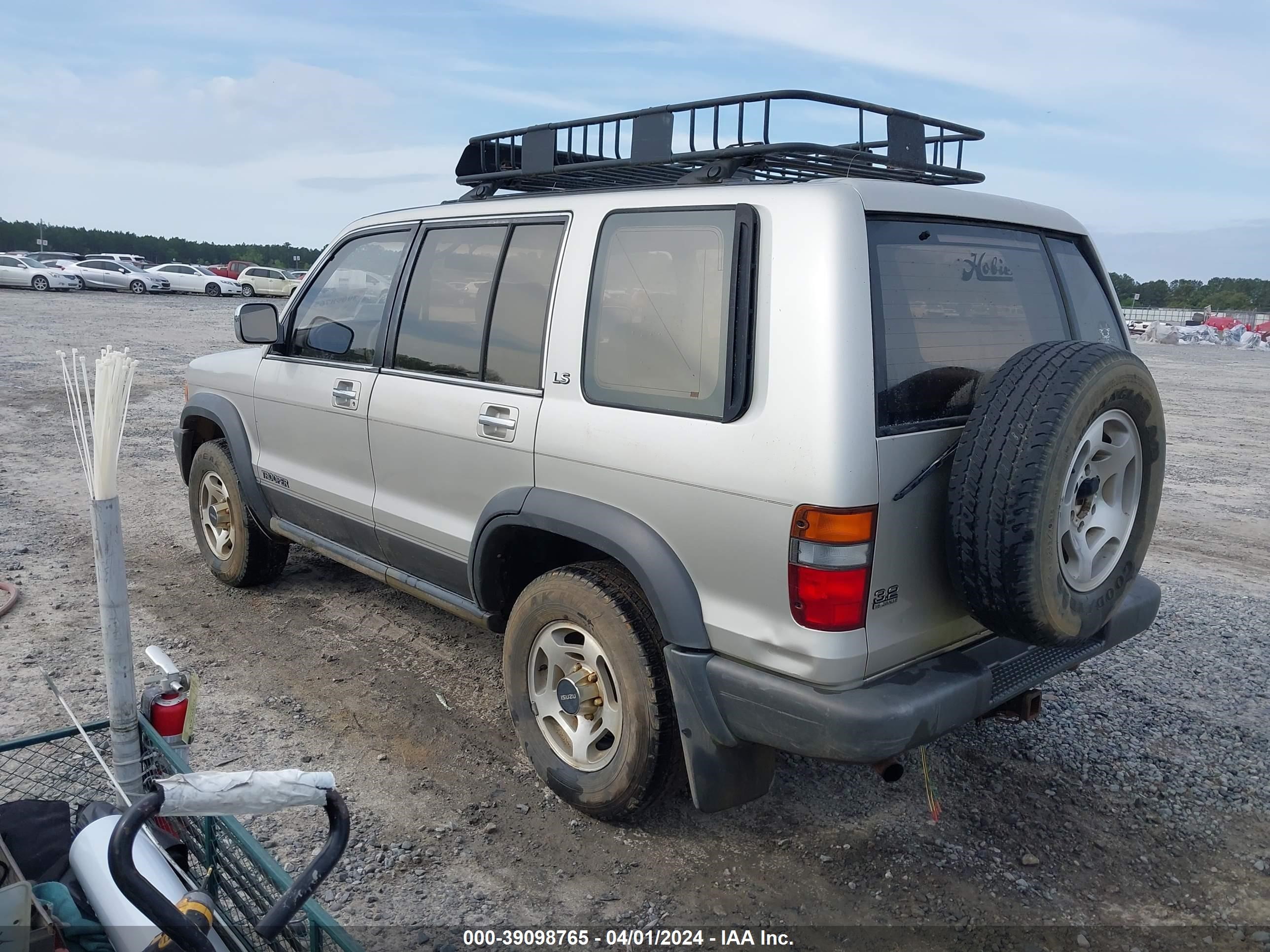 Photo 2 VIN: JACDJ58V7V7901455 - ISUZU TROOPER 