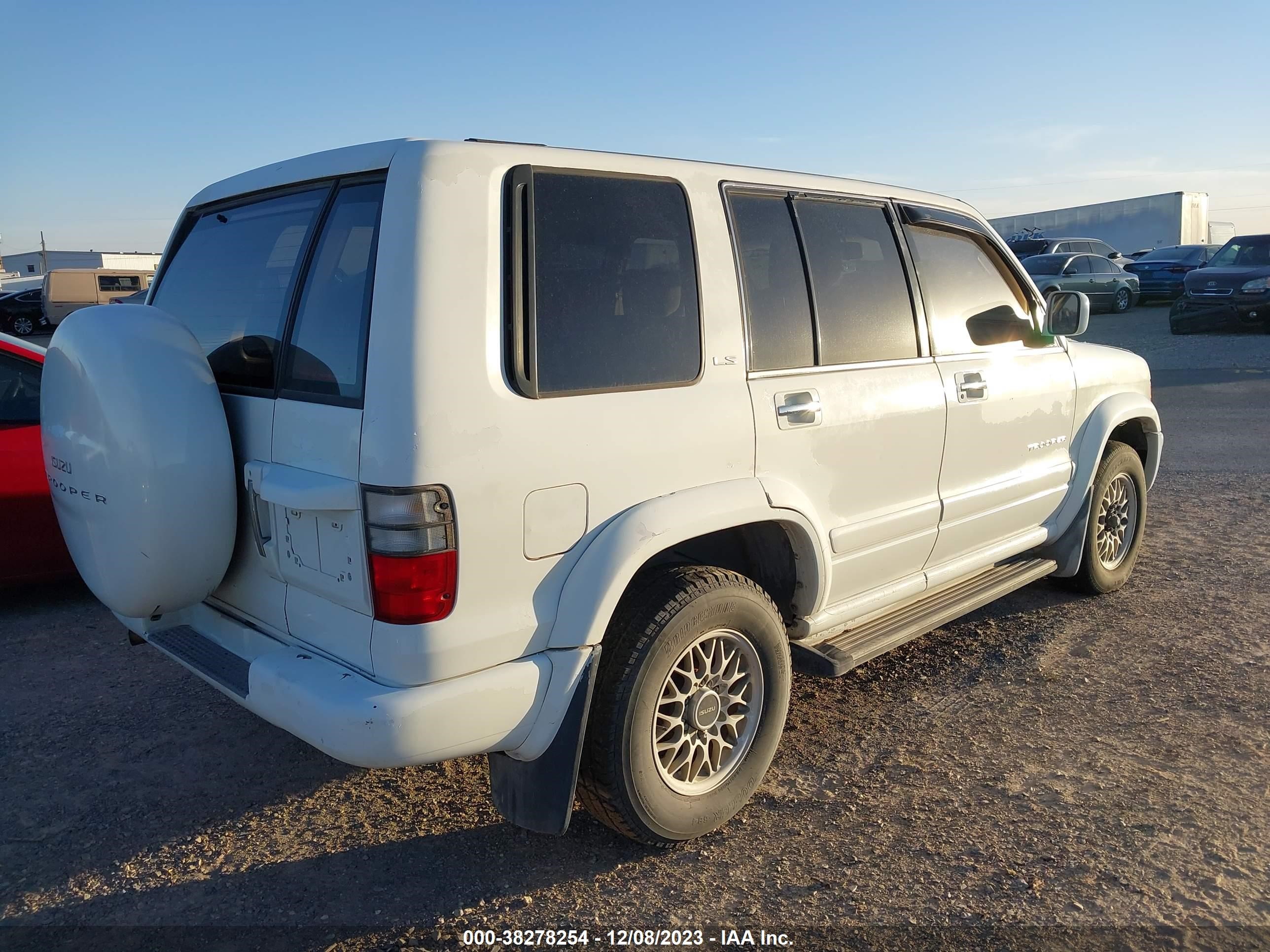 Photo 3 VIN: JACDJ58X4Y7J03582 - ISUZU TROOPER 