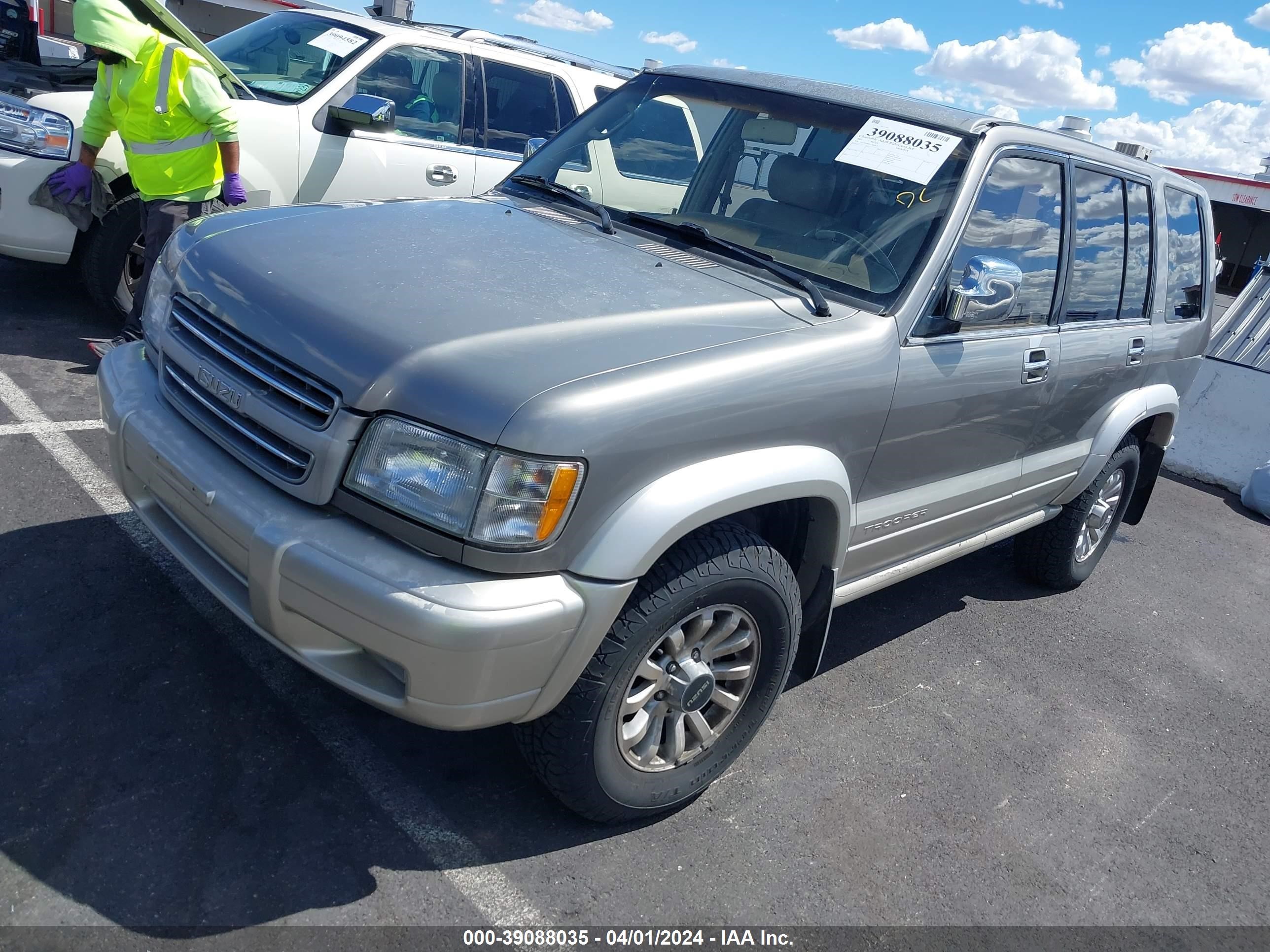 Photo 1 VIN: JACDJ58X517J09557 - ISUZU TROOPER 