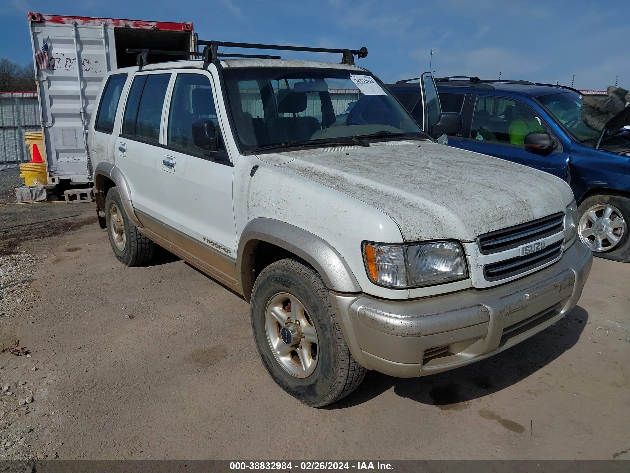 Photo 5 VIN: JACDJ58X5Y7J13537 - ISUZU TROOPER 