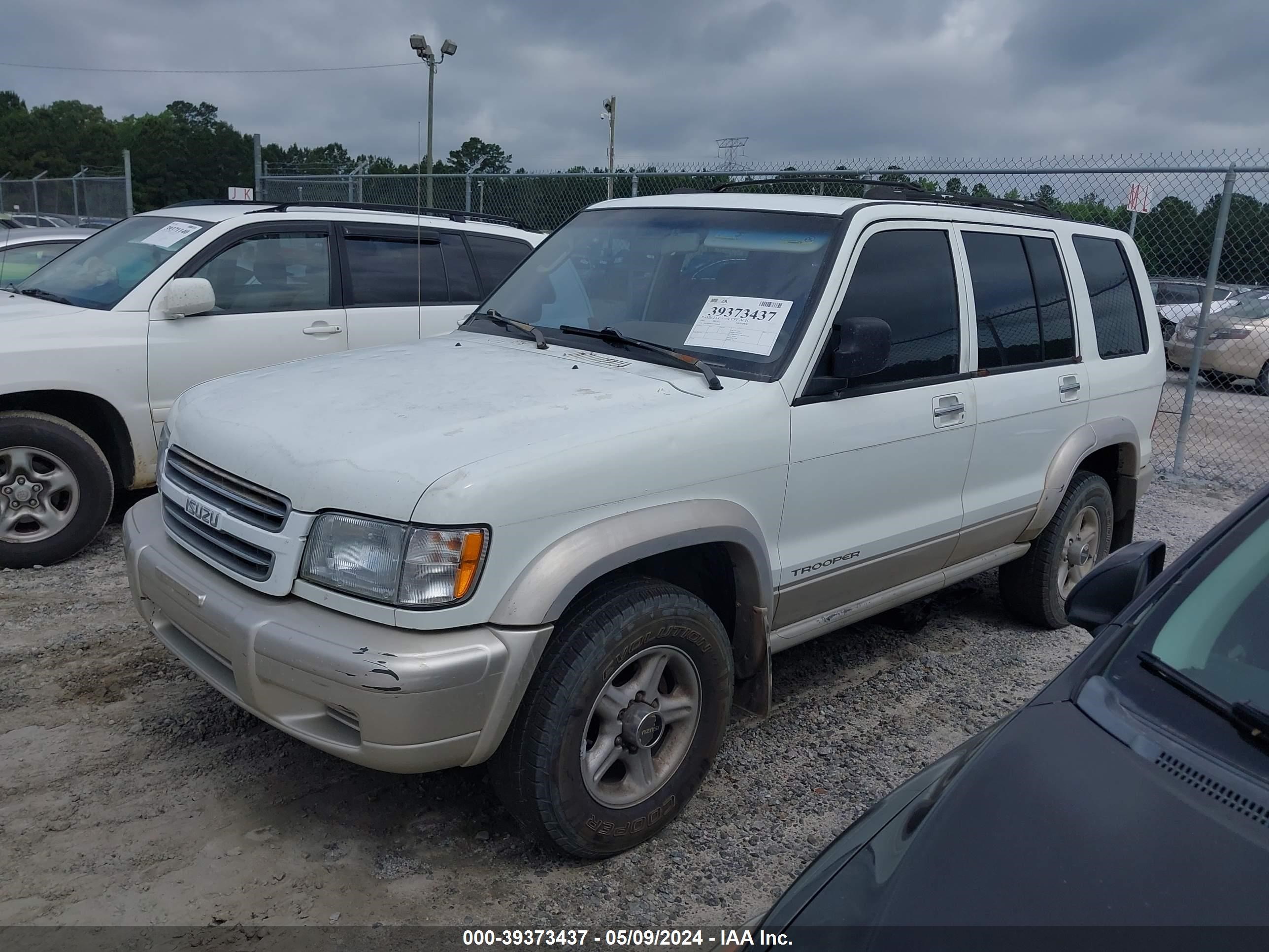 Photo 1 VIN: JACDS58X017J00648 - ISUZU TROOPER 