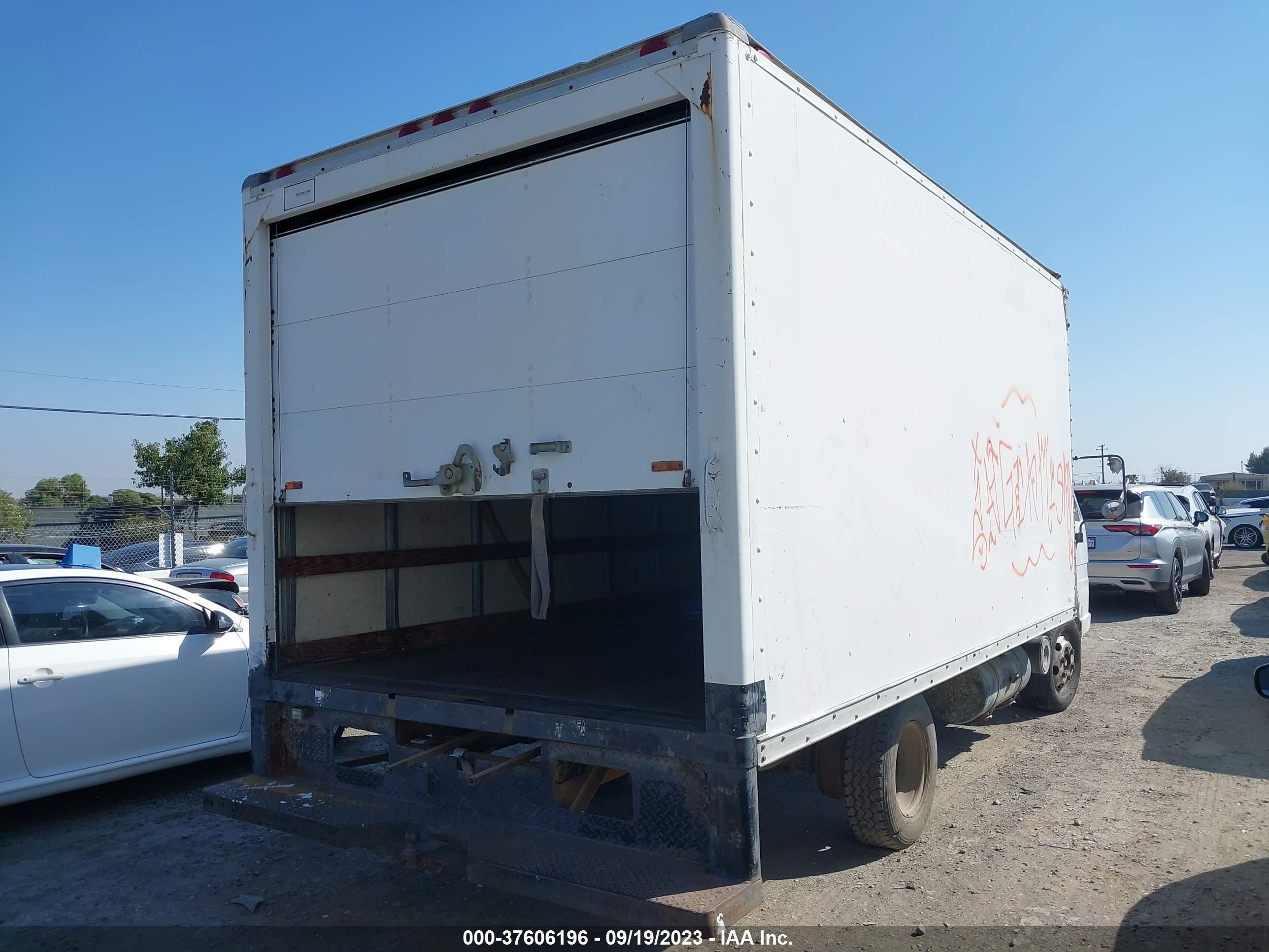 Photo 2 VIN: JALB4B1K4R7009960 - ISUZU NPR 