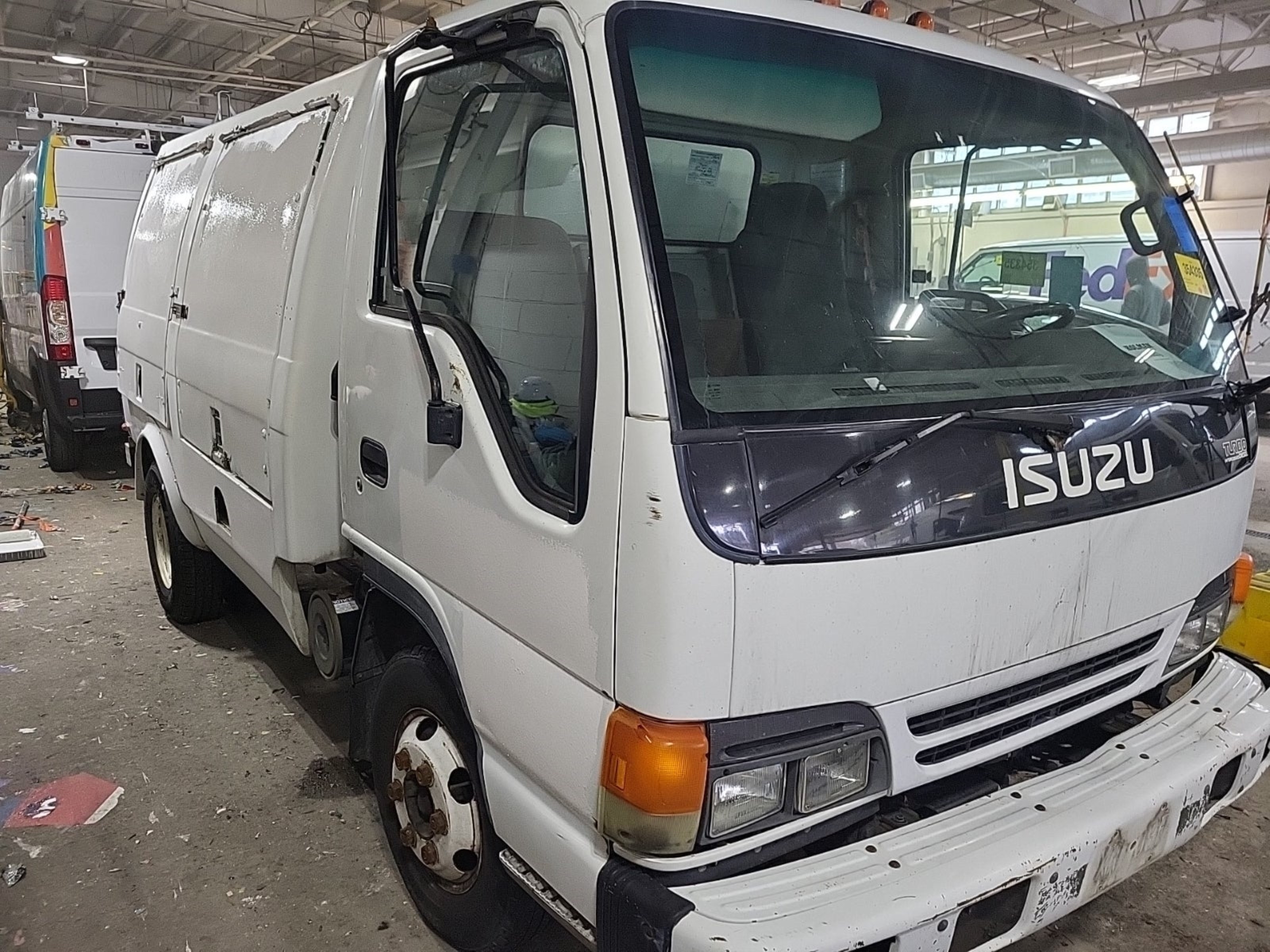 Photo 3 VIN: JALC4B14X17005941 - ISUZU NPR 