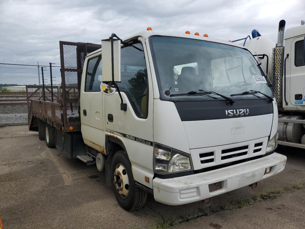 Photo 3 VIN: JALC4J16377005025 - ISUZU NPR 