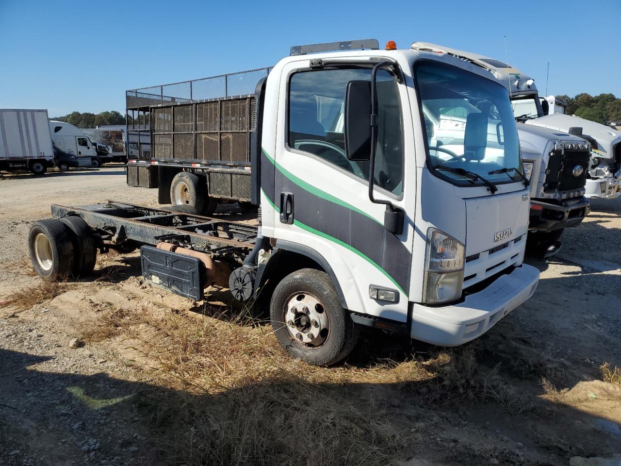 Photo 3 VIN: JALC4W163B7001224 - ISUZU NPR 