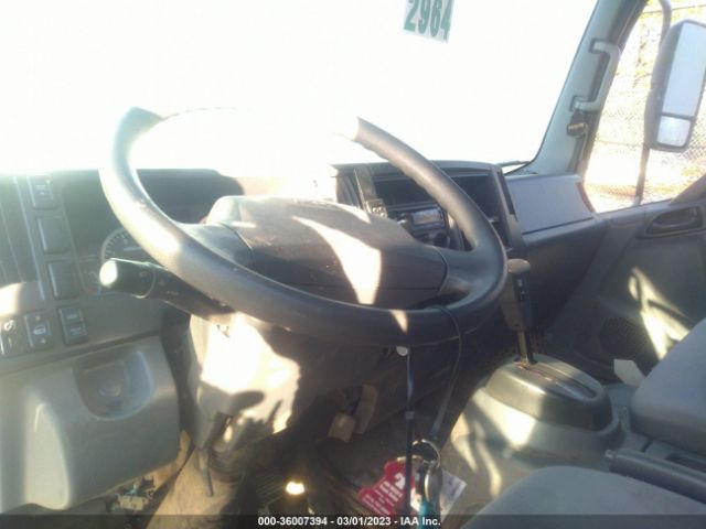 Photo 4 VIN: JALC4W164H7K00629 - ISUZU NPR XD DSL REG AT 