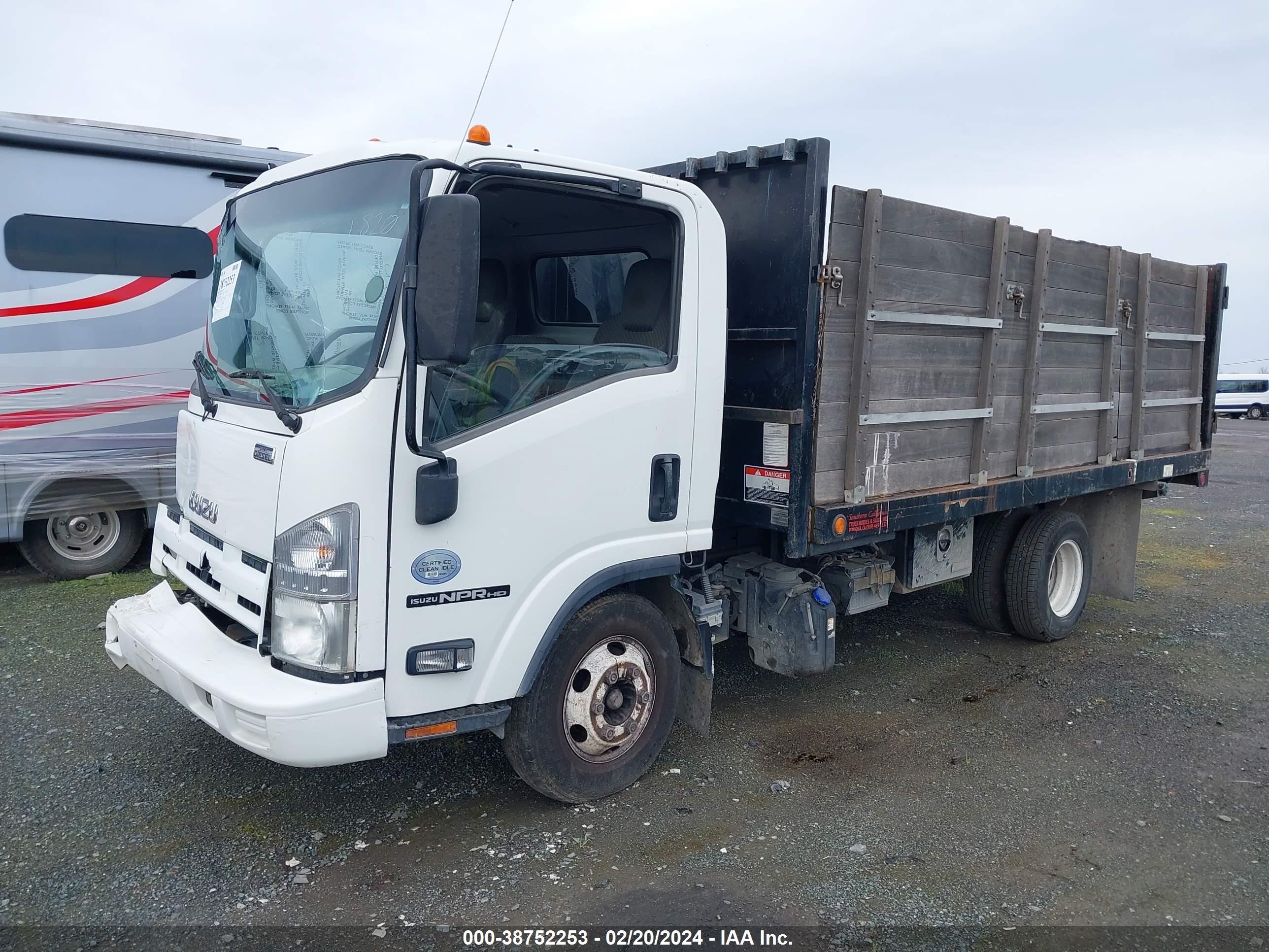 Photo 0 VIN: JALC4W165F7001232 - ISUZU NULL 