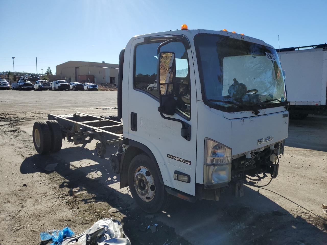 Photo 3 VIN: JALC4W16XB7001768 - ISUZU NPR 