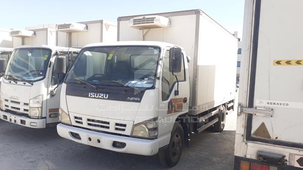 Photo 4 VIN: JAMKP34G377P10969 - ISUZU NPR 