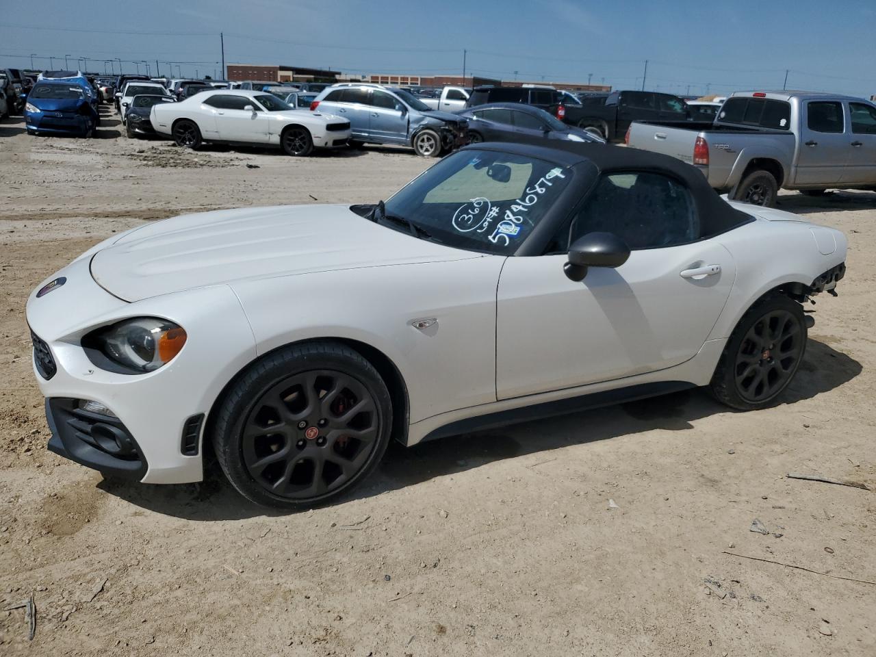 Photo 0 VIN: JC1NFAEK0J0136843 - FIAT 124 SPIDER 